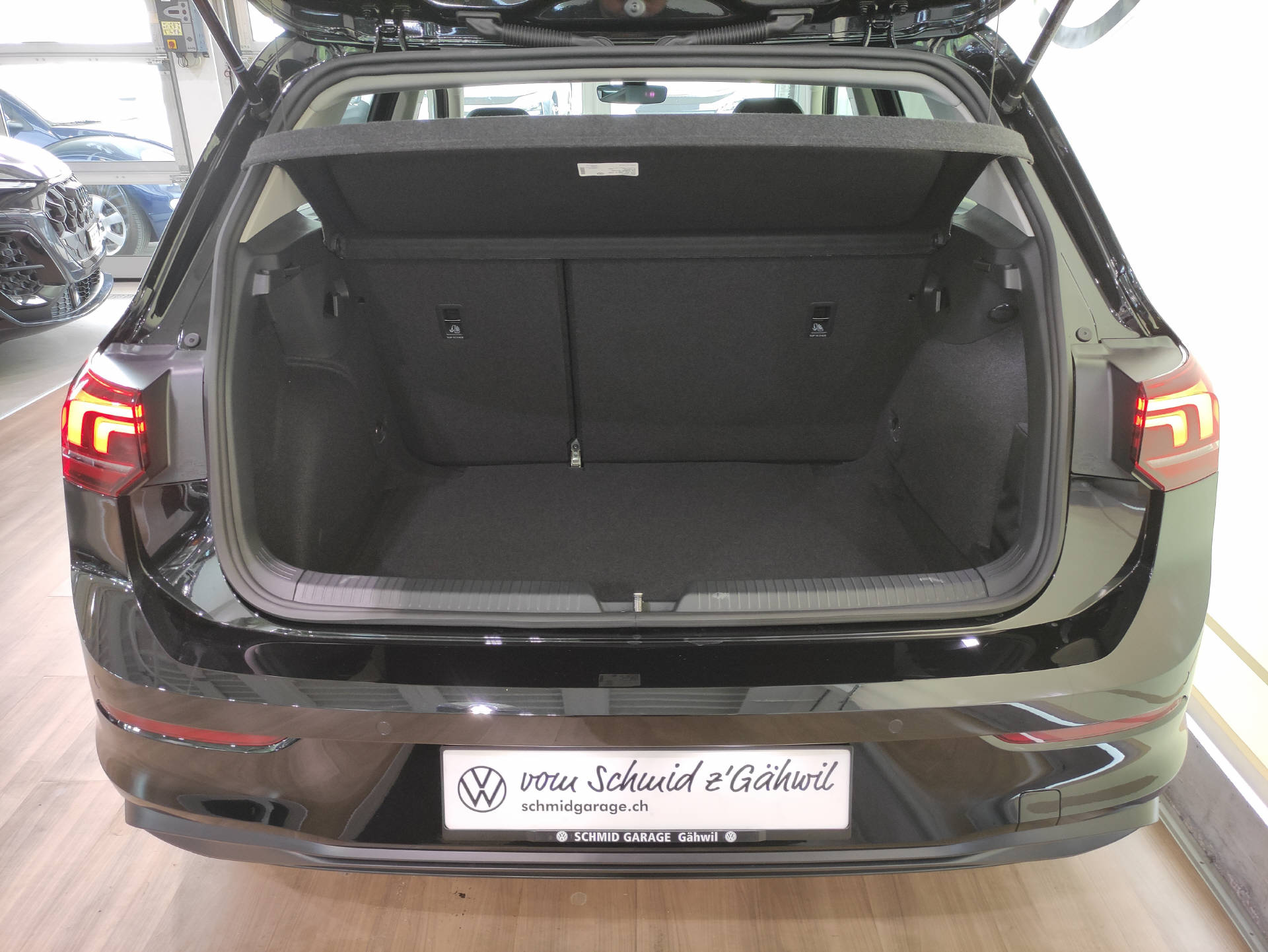 VW Golf VIII 1.5 eTSI Value DSG-image-12
