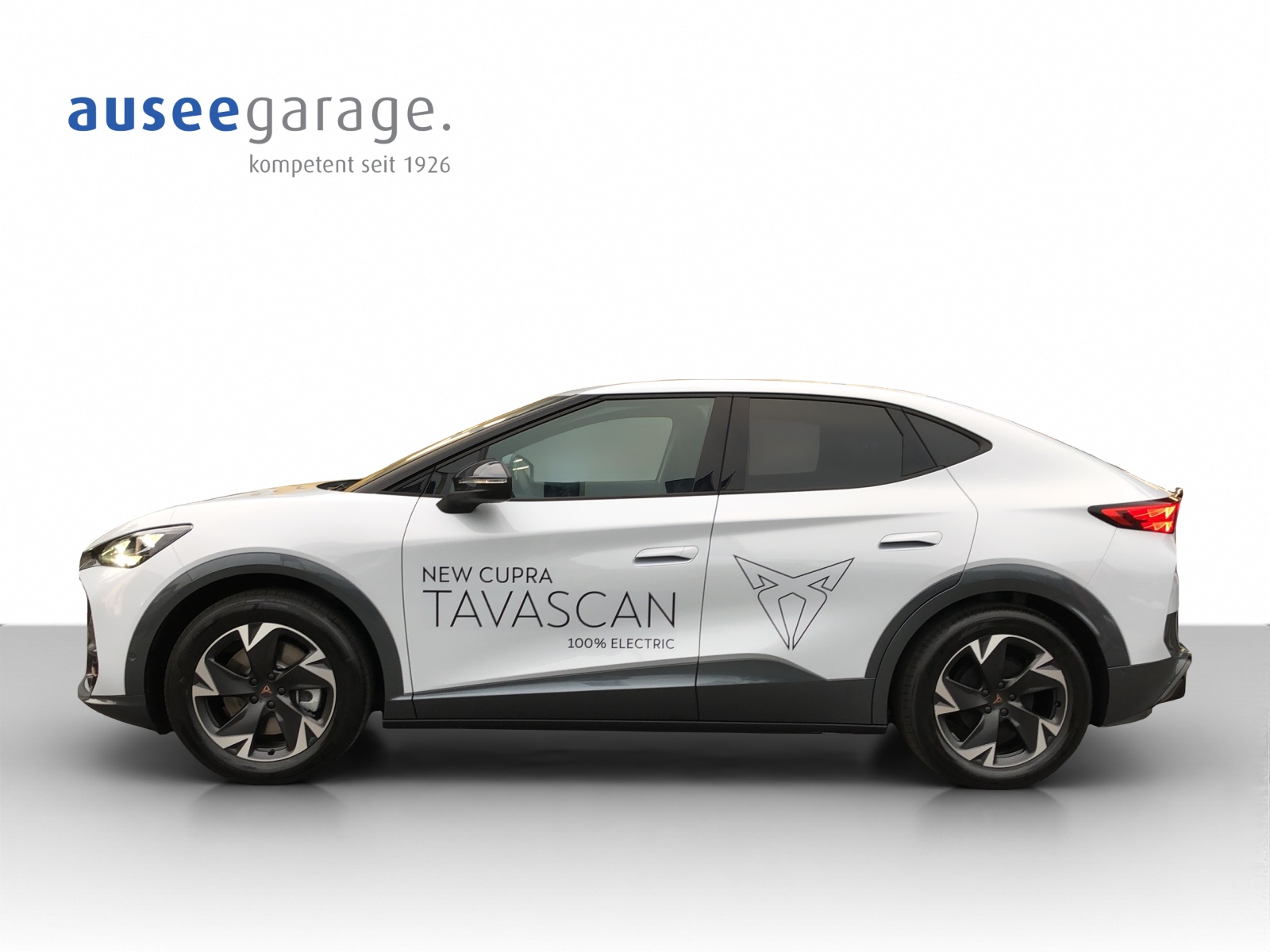 CUPRA Tavascan Inicio-showroom-element-1
