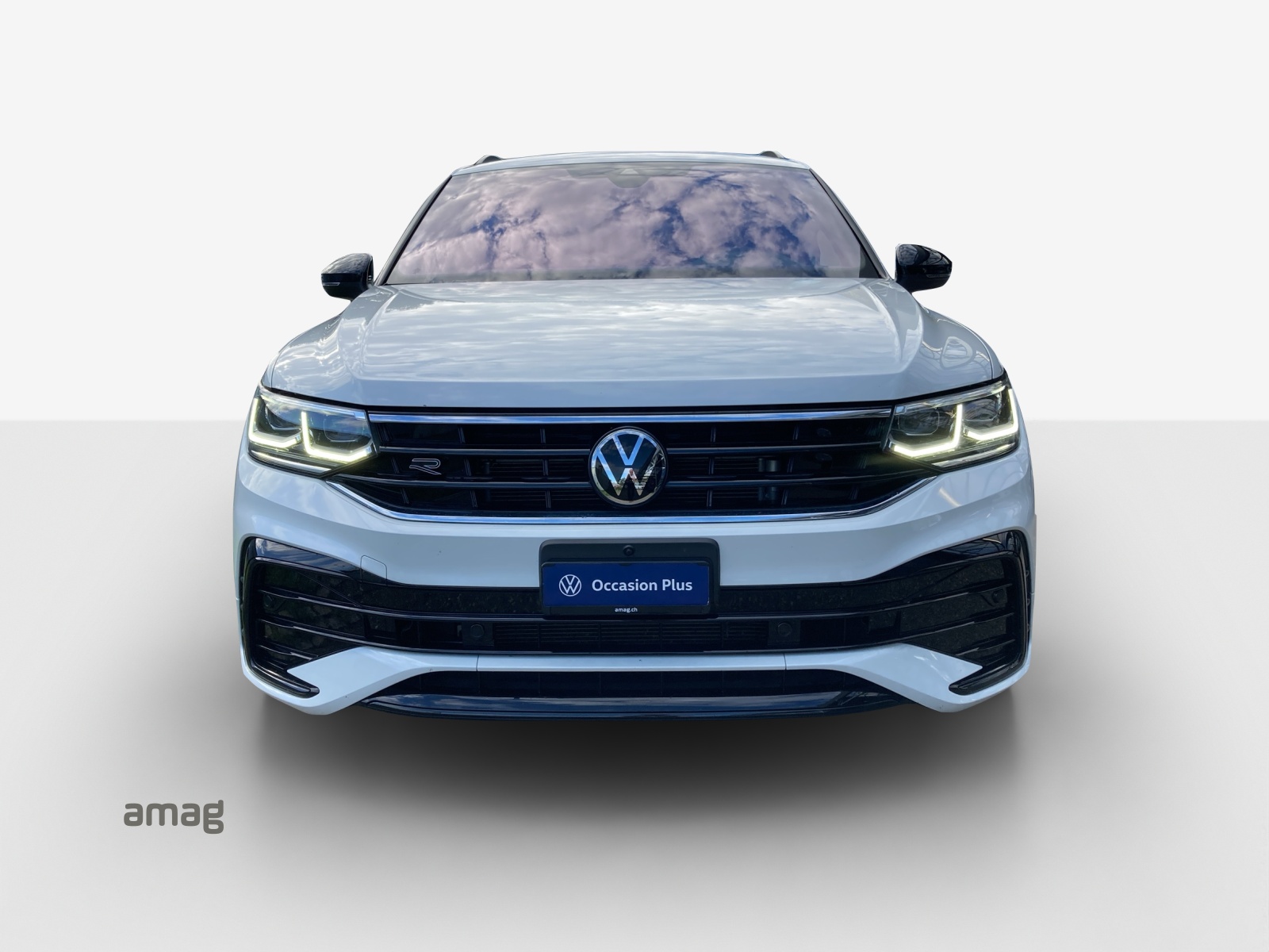 VW Tiguan 2.0TSI R-Line 4Motion DSG-image-6