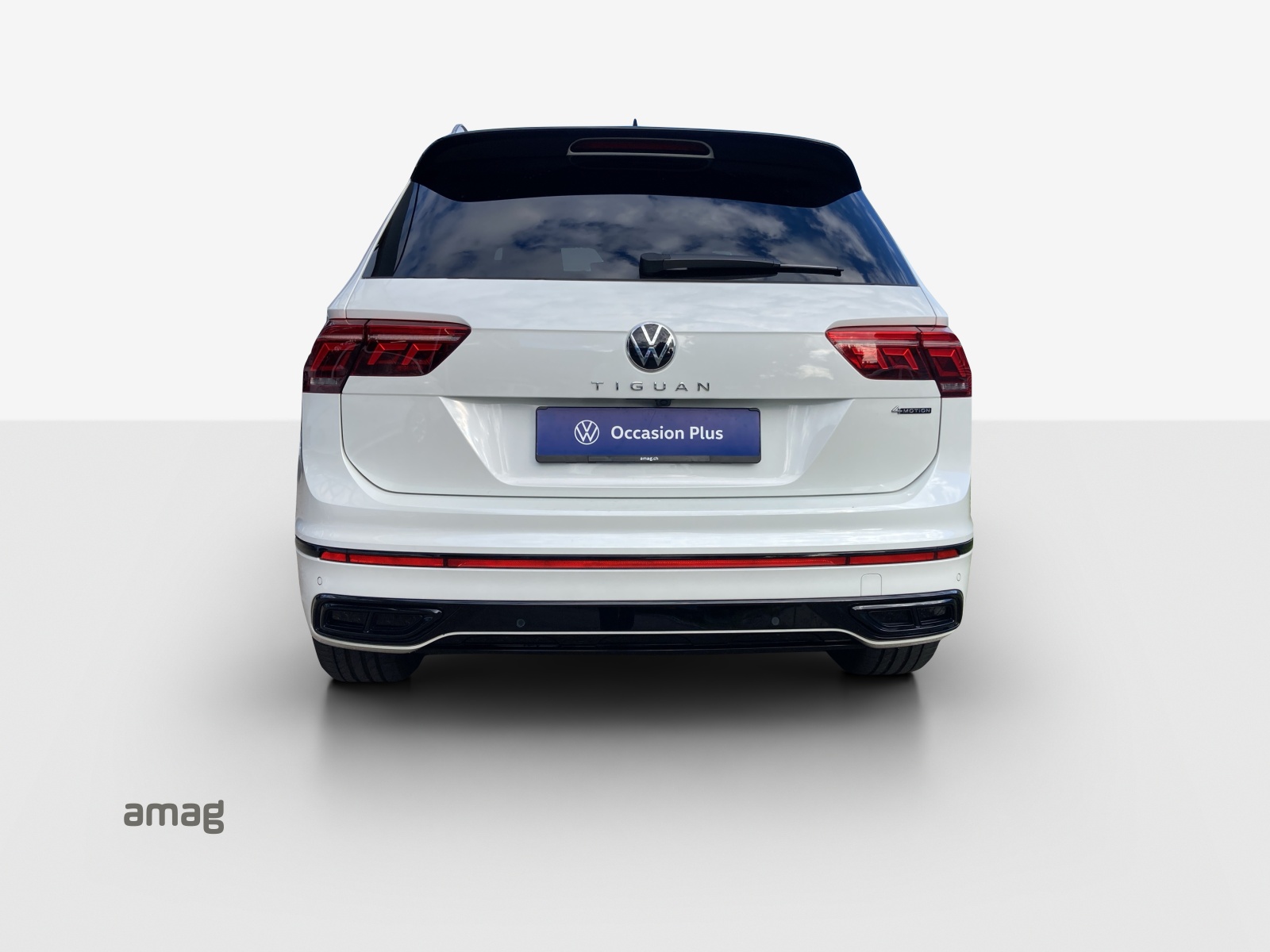 VW Tiguan 2.0TSI R-Line 4Motion DSG-image-3