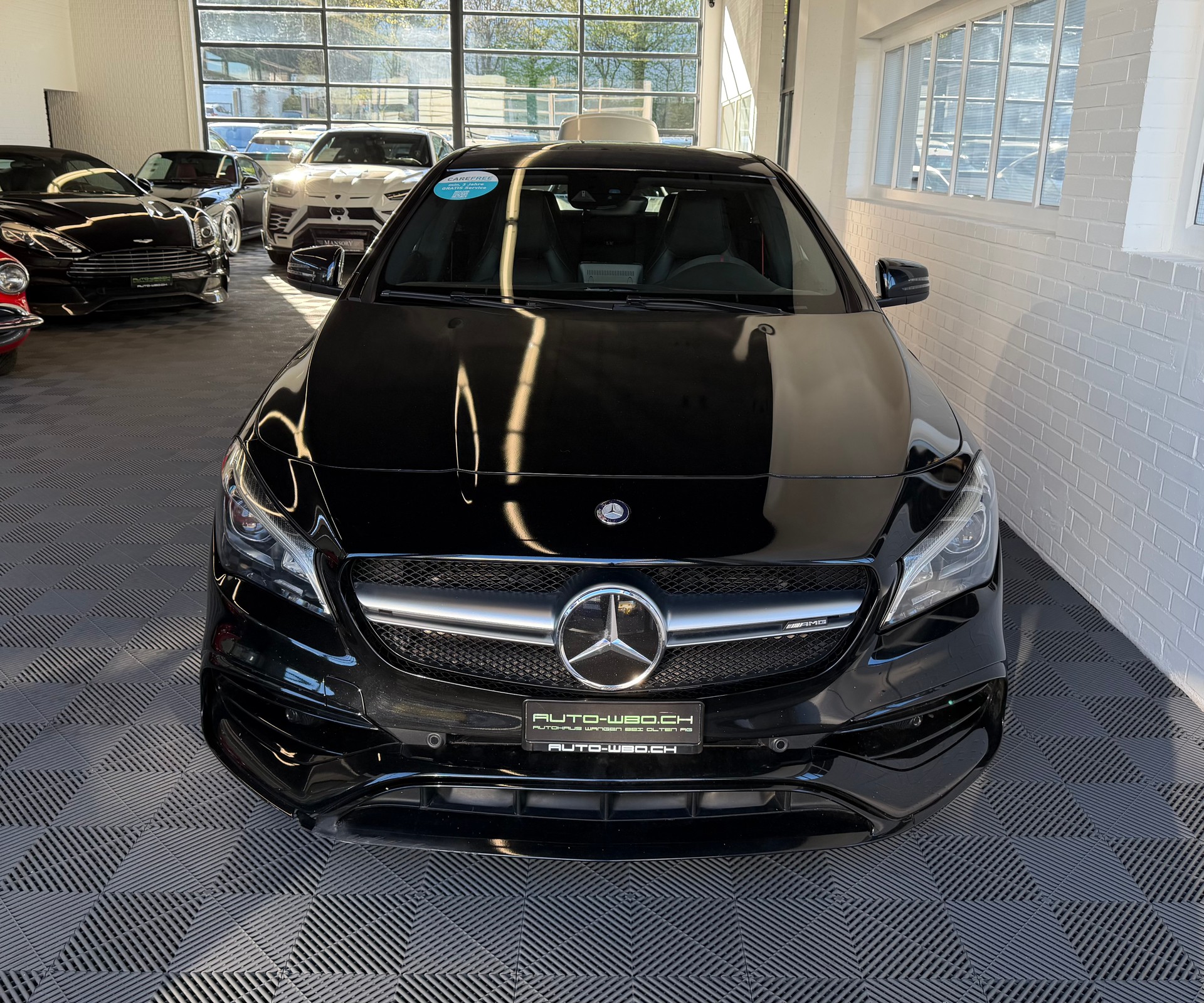 MERCEDES-BENZ CLA 45 AMG 4Matic Speedshift-image-6