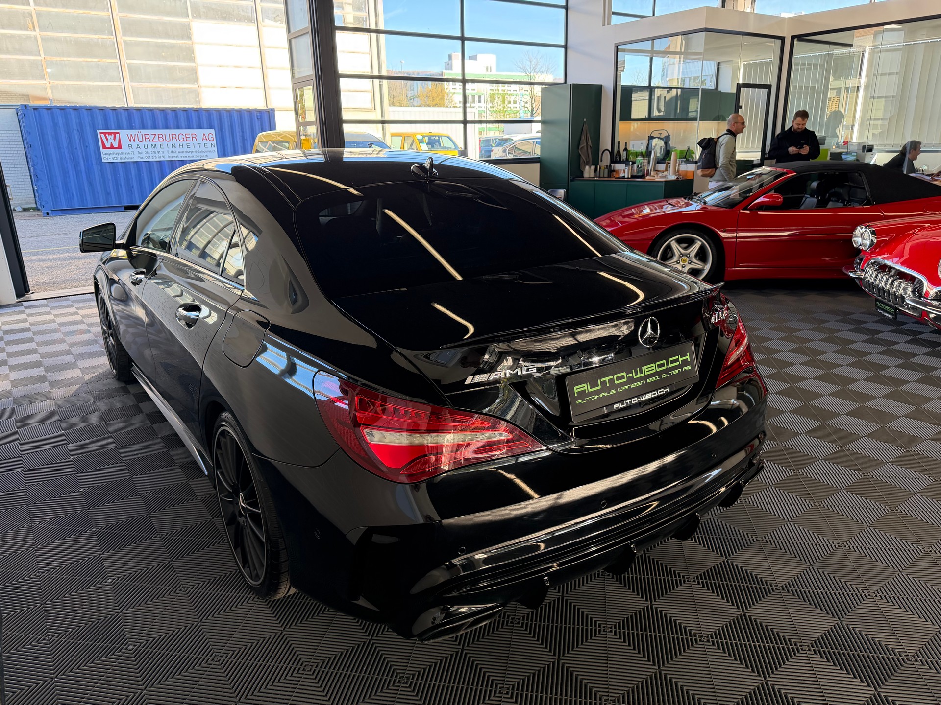 MERCEDES-BENZ CLA 45 AMG 4Matic Speedshift-image-4