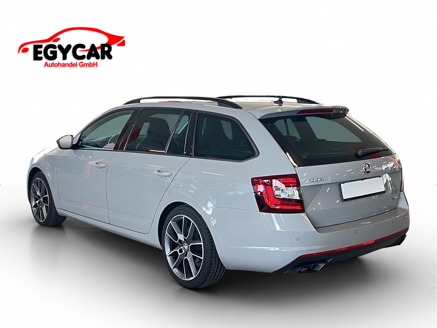 SKODA Octavia Combi 2.0 TDI RS DSG-image-4
