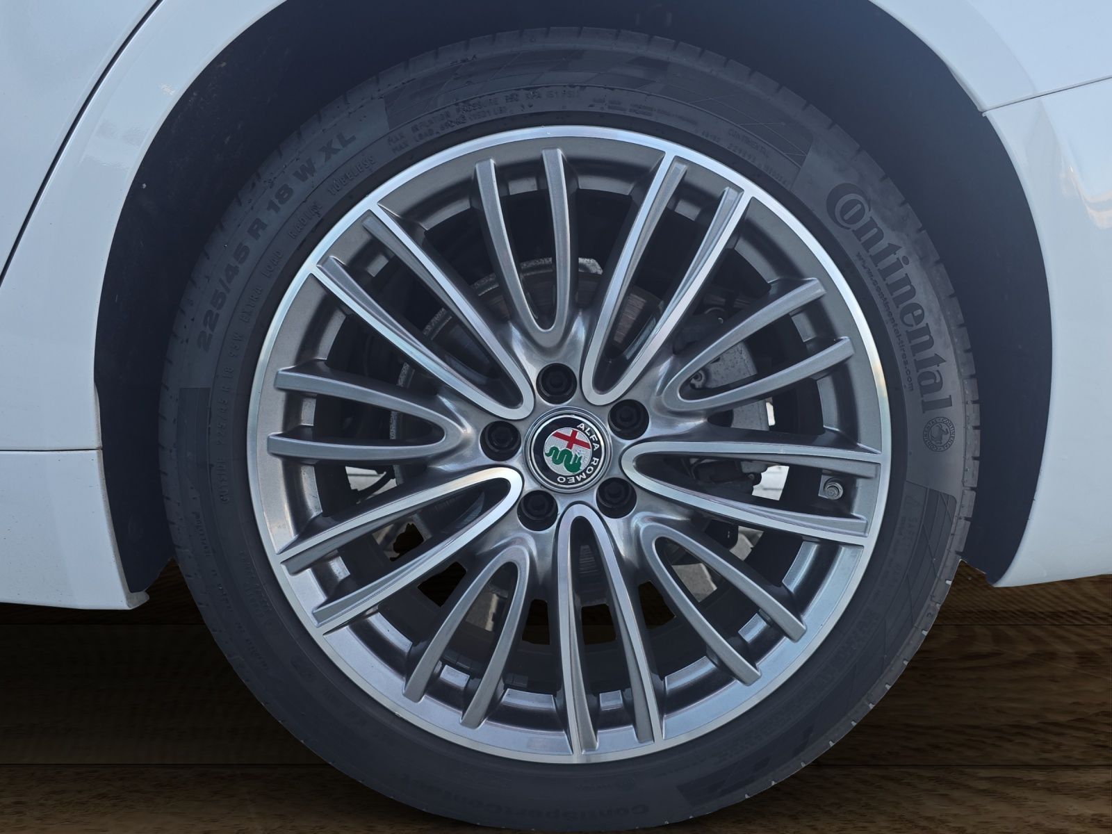 ALFA ROMEO Giulia 2.0 Super Automatic-image-21