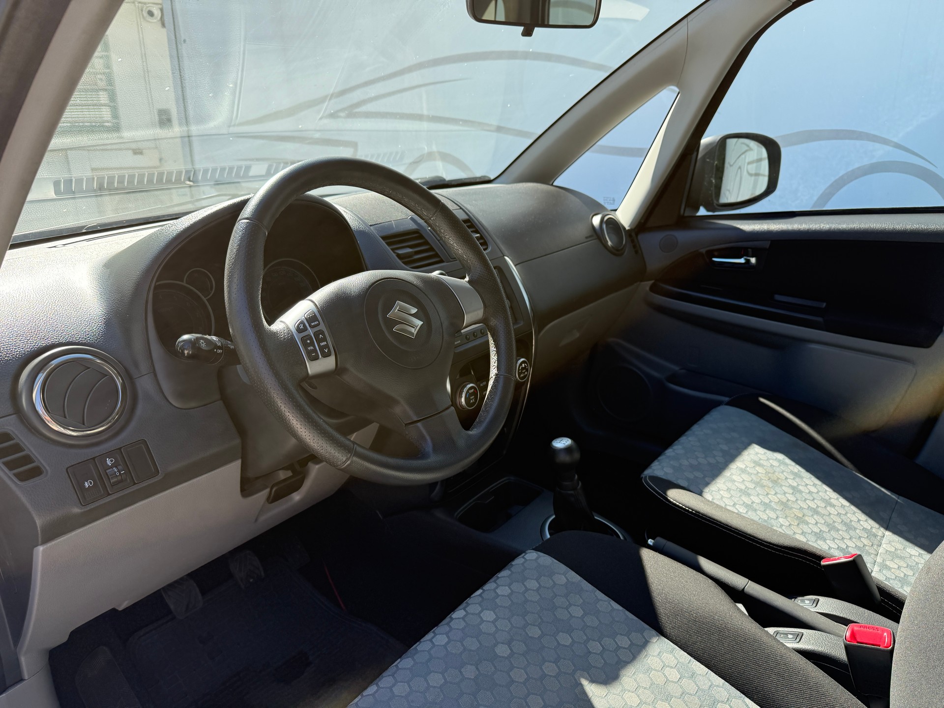 SUZUKI SX4 1.6 16V GL Top Sergio Cellano 4WD-image-10