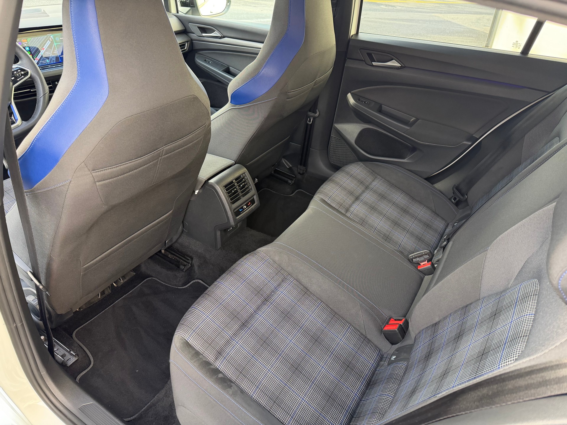 VW Golf 1.4 TSI PHEV GTE-image-10
