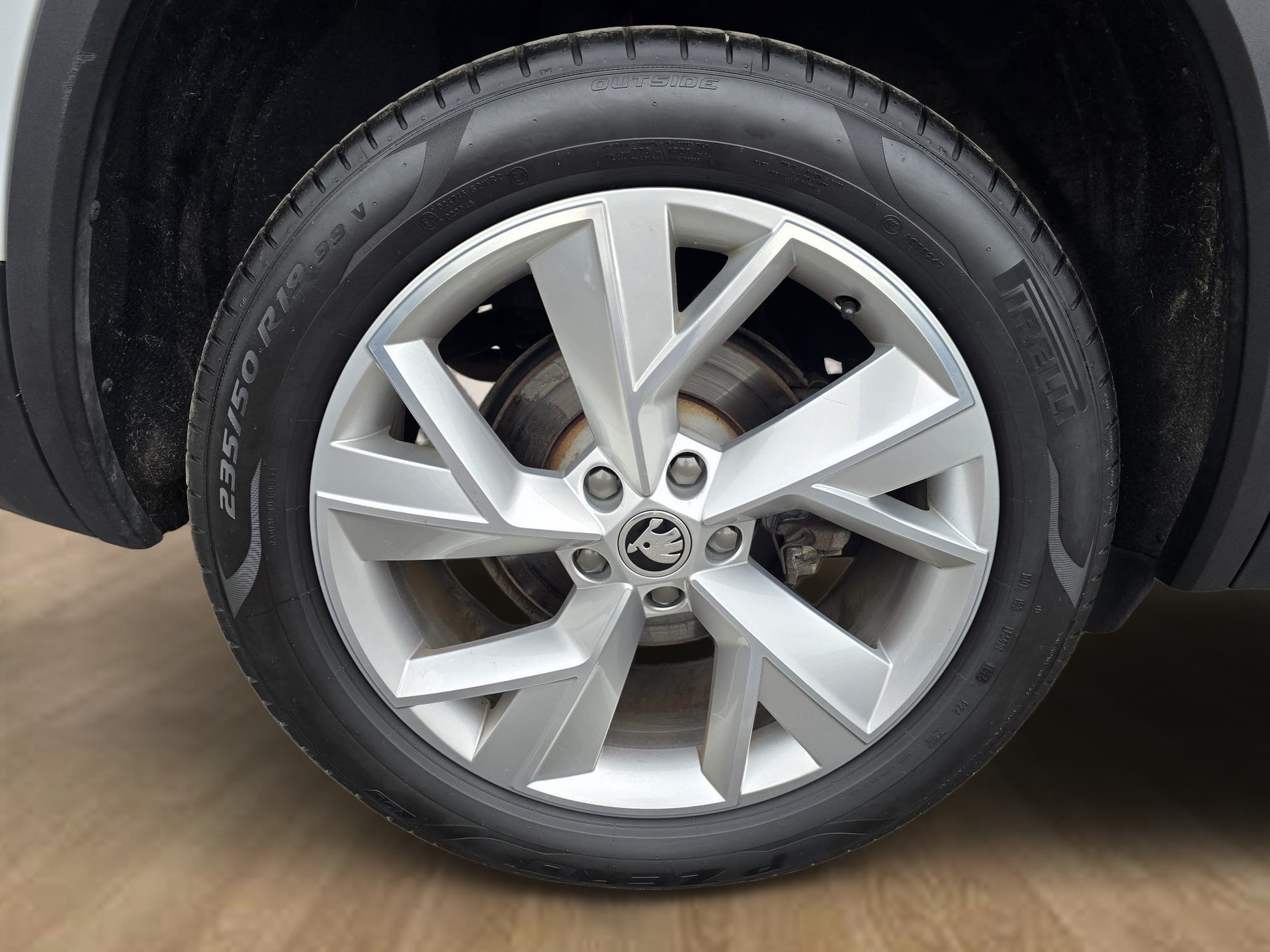 SKODA Kodiaq 2.0 TSI Ambition DSG 4x4-image-25