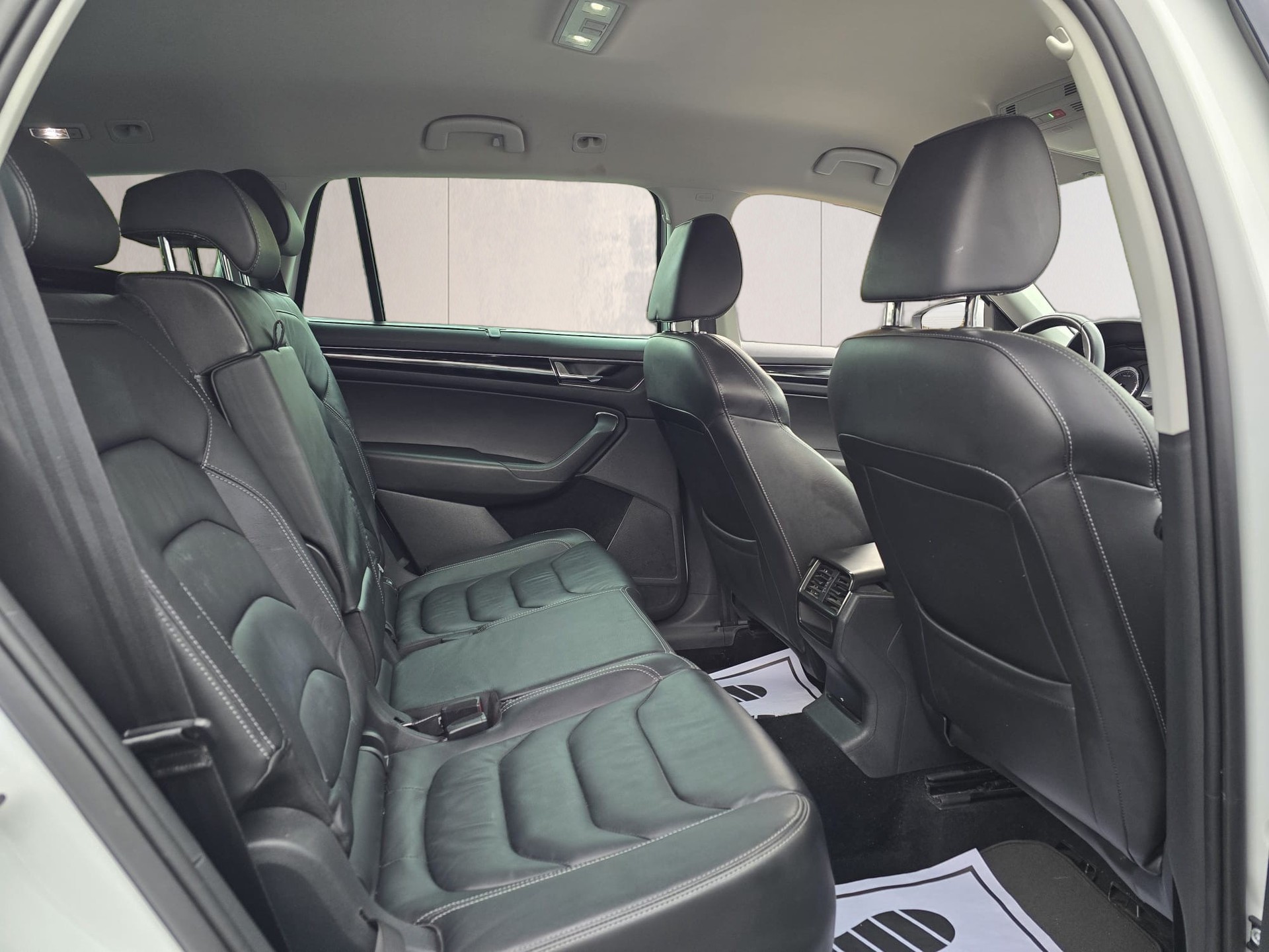 SKODA Kodiaq 2.0 TSI Ambition DSG 4x4-image-20