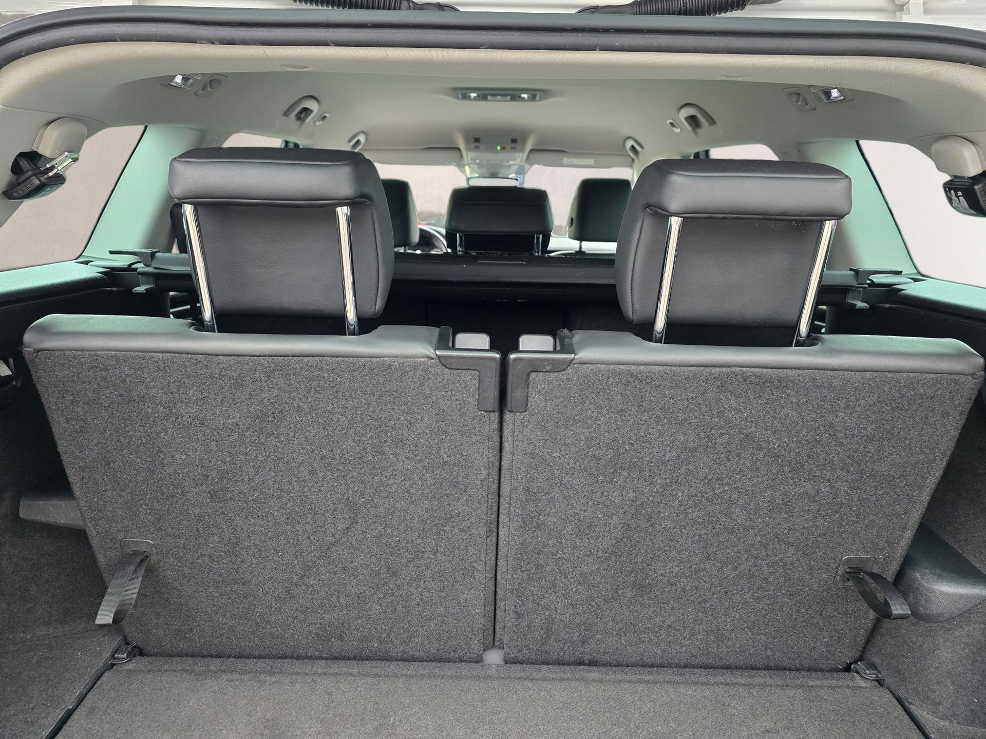 SKODA Kodiaq 2.0 TSI Ambition DSG 4x4-image-22