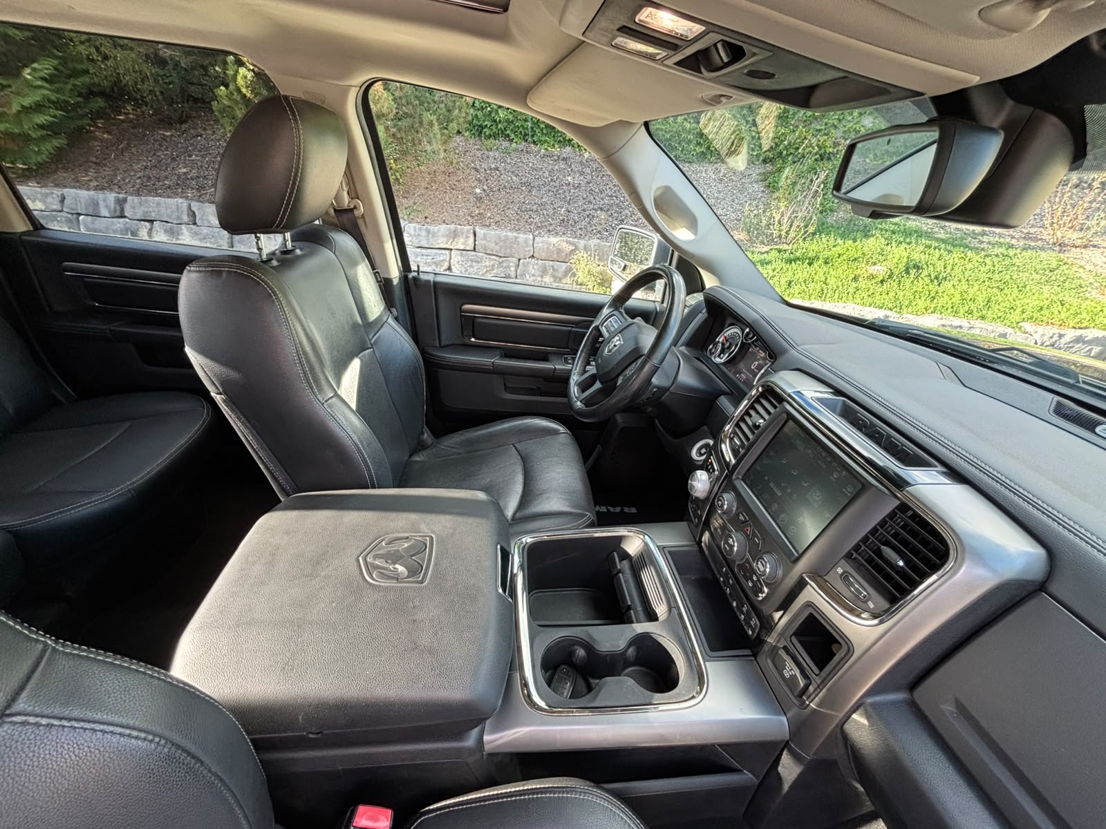 DODGE RAM HEMI 1500 V8-image-7