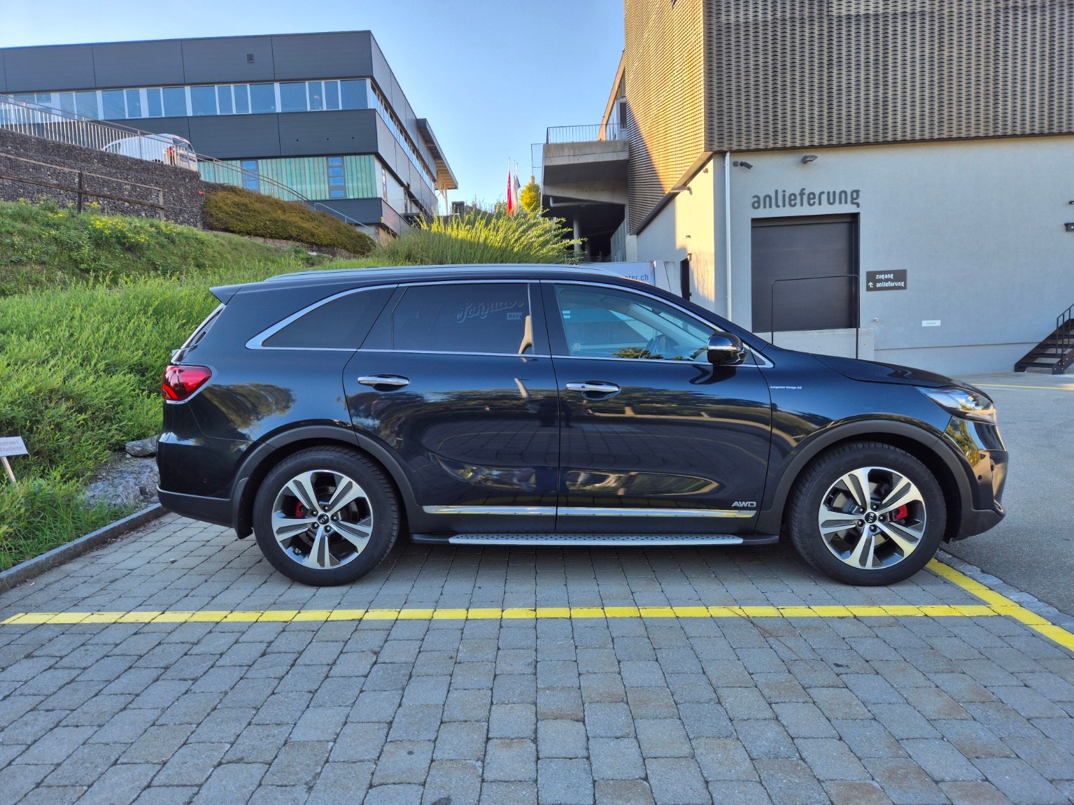 KIA 2.2 CRDi Style 7P-image-4