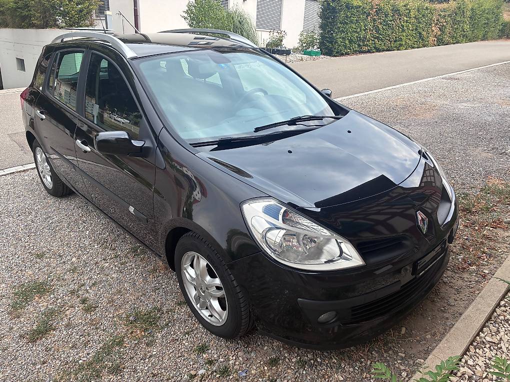 RENAULT CLIO-image-1