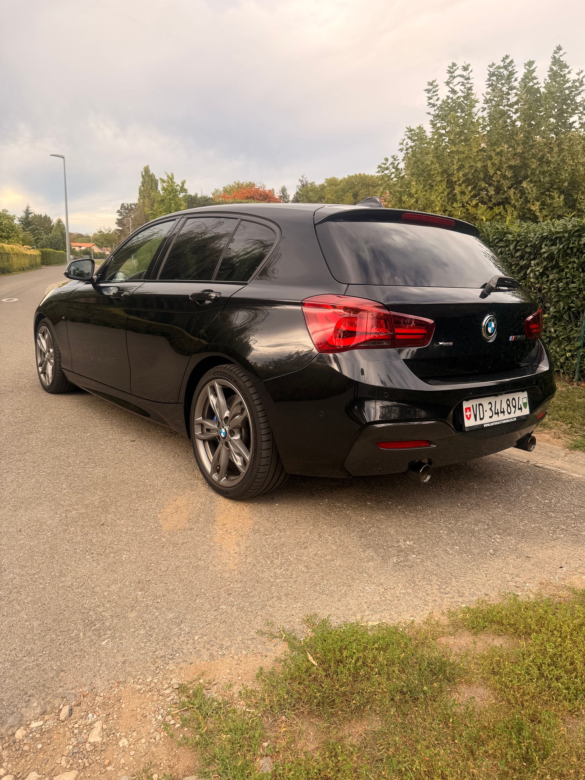 BMW M140i xDrive-image-2