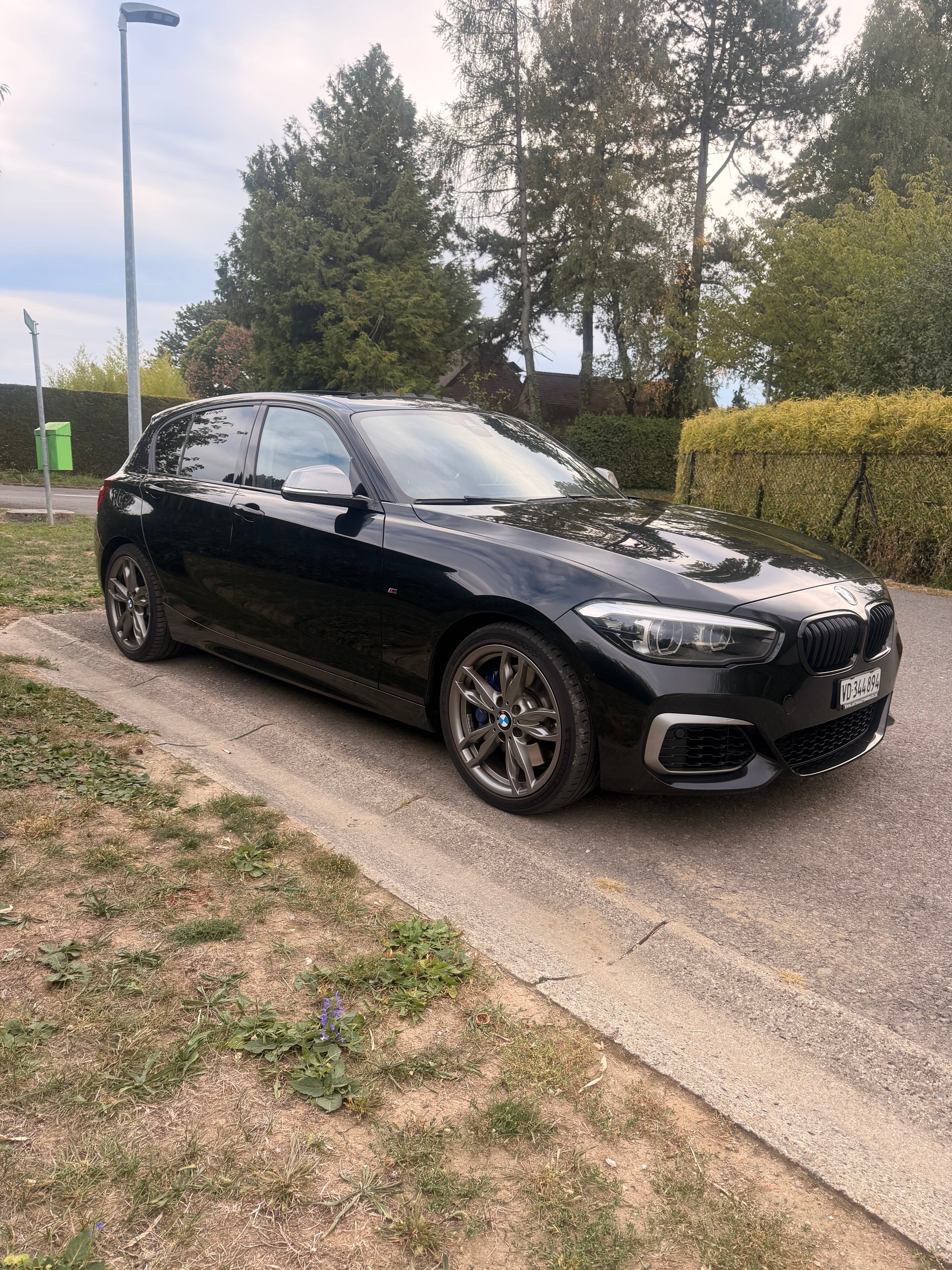 BMW M140i xDrive-image-1