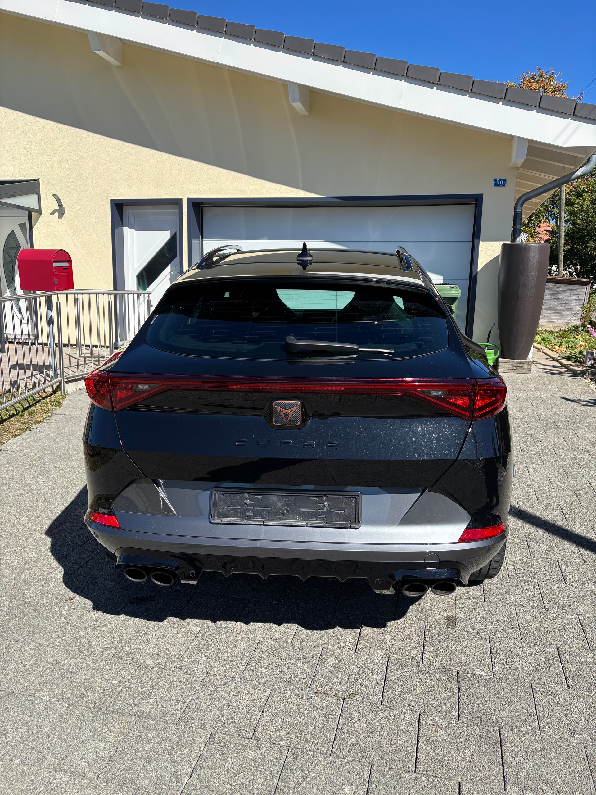 CUPRA 2.0 TSI VZ 4Drive DSG-image-2