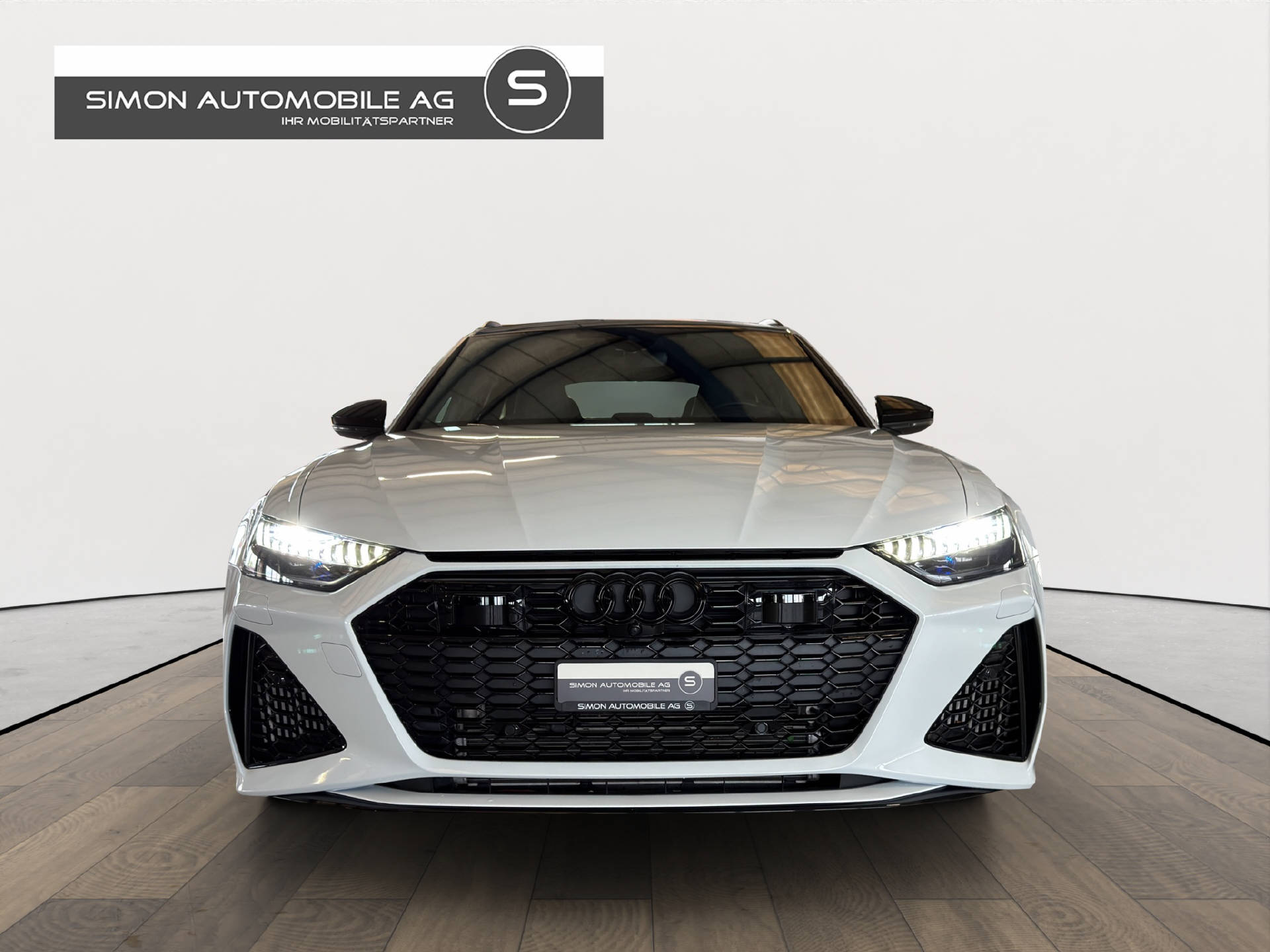 AUDI RS6 Avant 4.0 V8 TFSI quattro T-Tronic-image-9