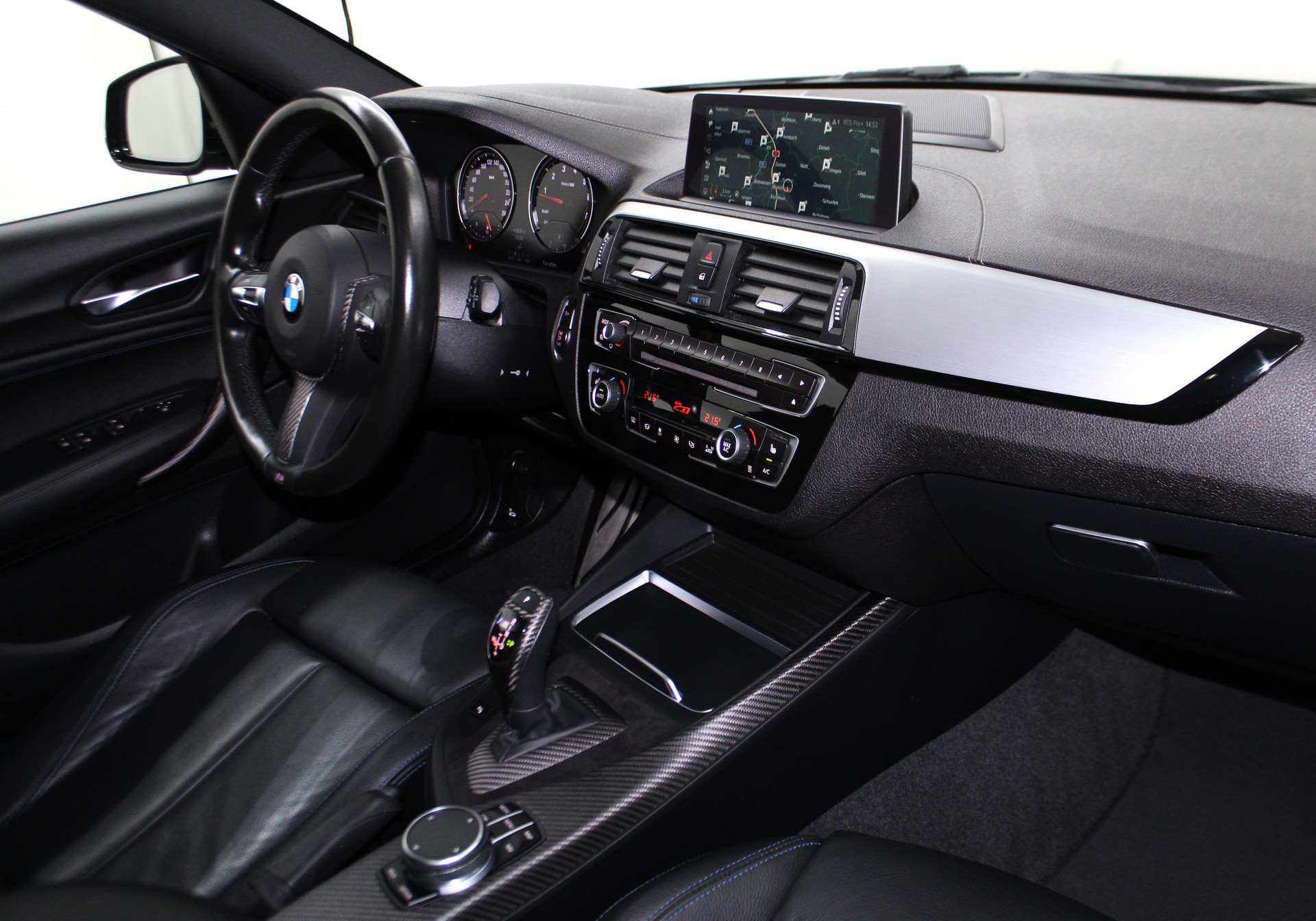 BMW M140i xDrive Steptronic M Performance Auspuff ohne OPF / CH-Fahrzeug-image-11