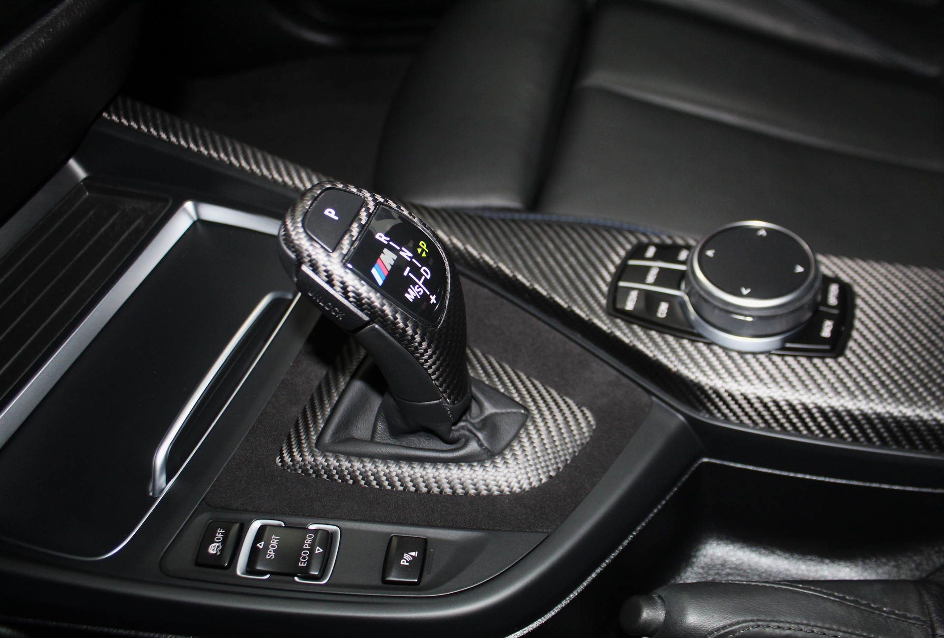 BMW M140i xDrive Steptronic M Performance Auspuff ohne OPF / CH-Fahrzeug-image-15