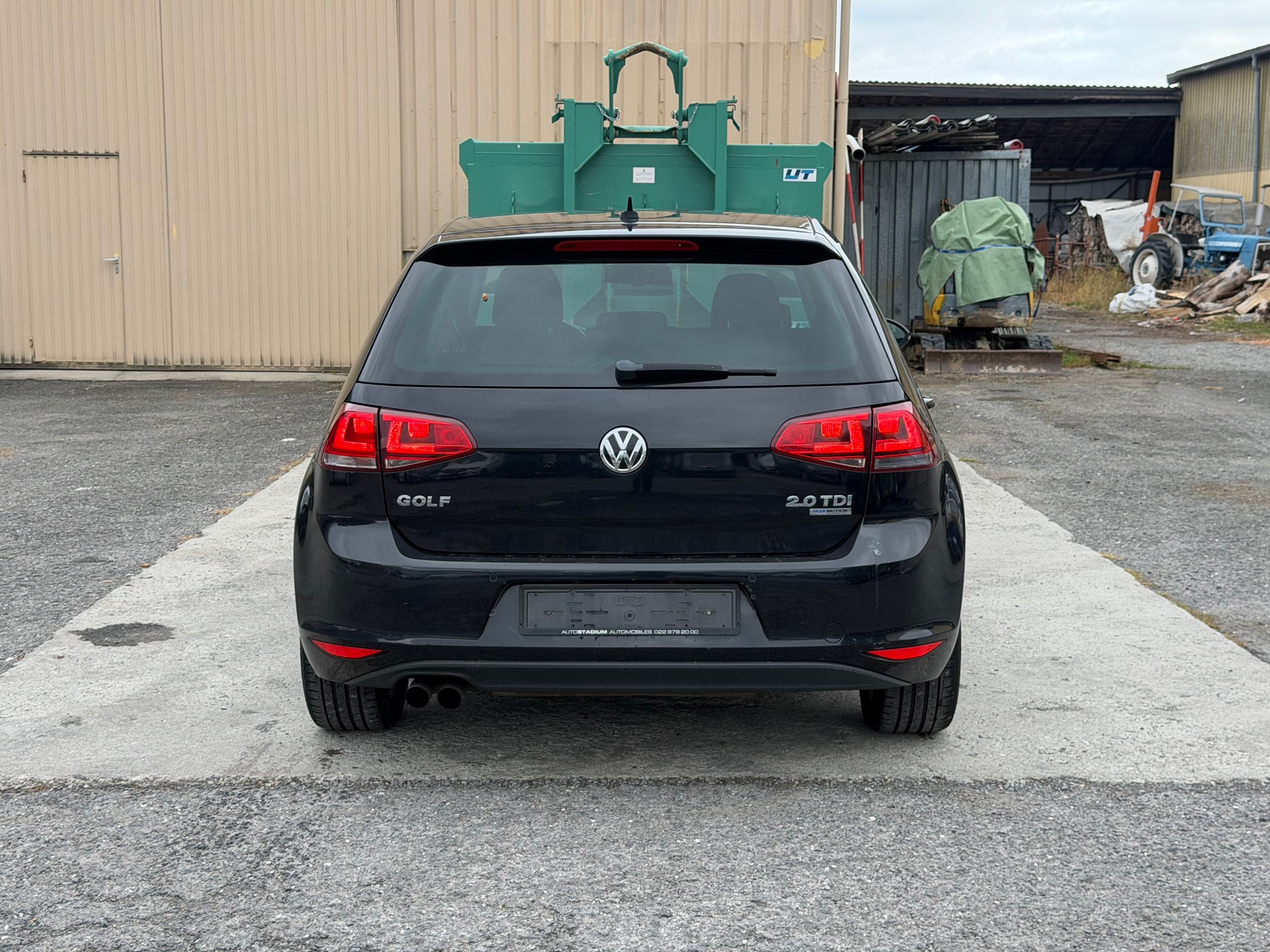 VW Golf 2.0 TDI Highline DSG-image-3