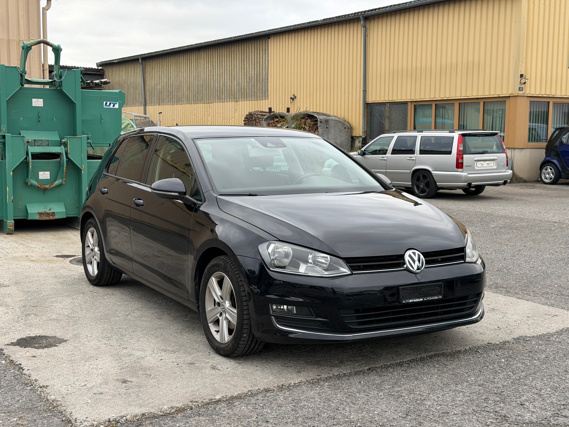 VW Golf 2.0 TDI Highline DSG-image-1