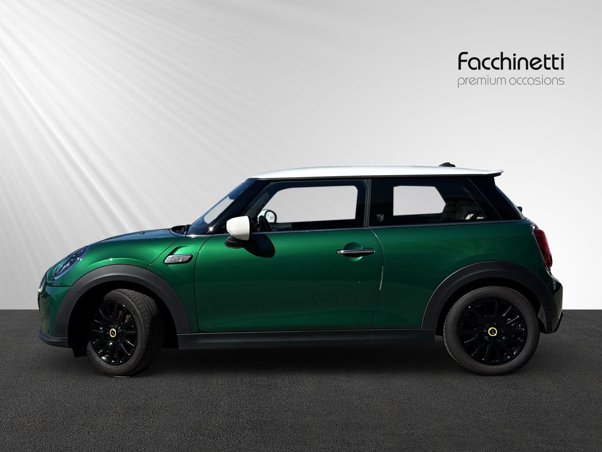 MINI Cooper SE-image-1