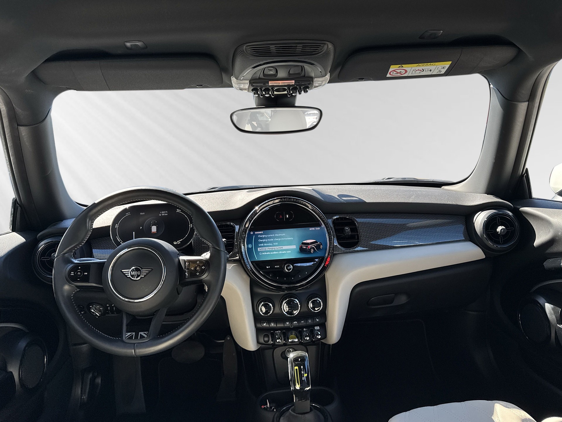 MINI Cooper SE-image-5