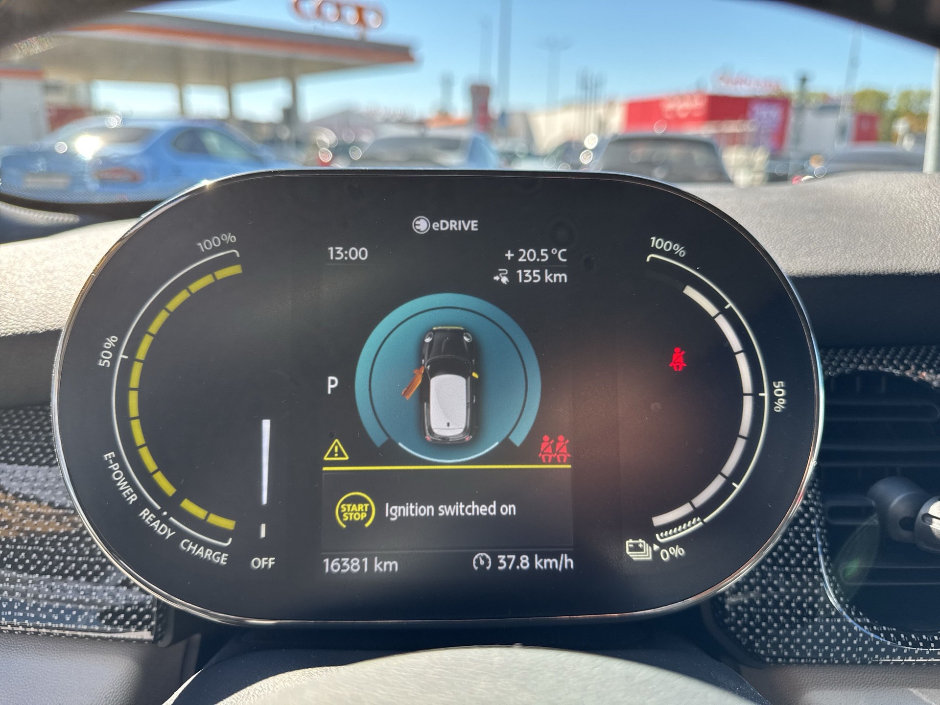 MINI Cooper SE-image-13