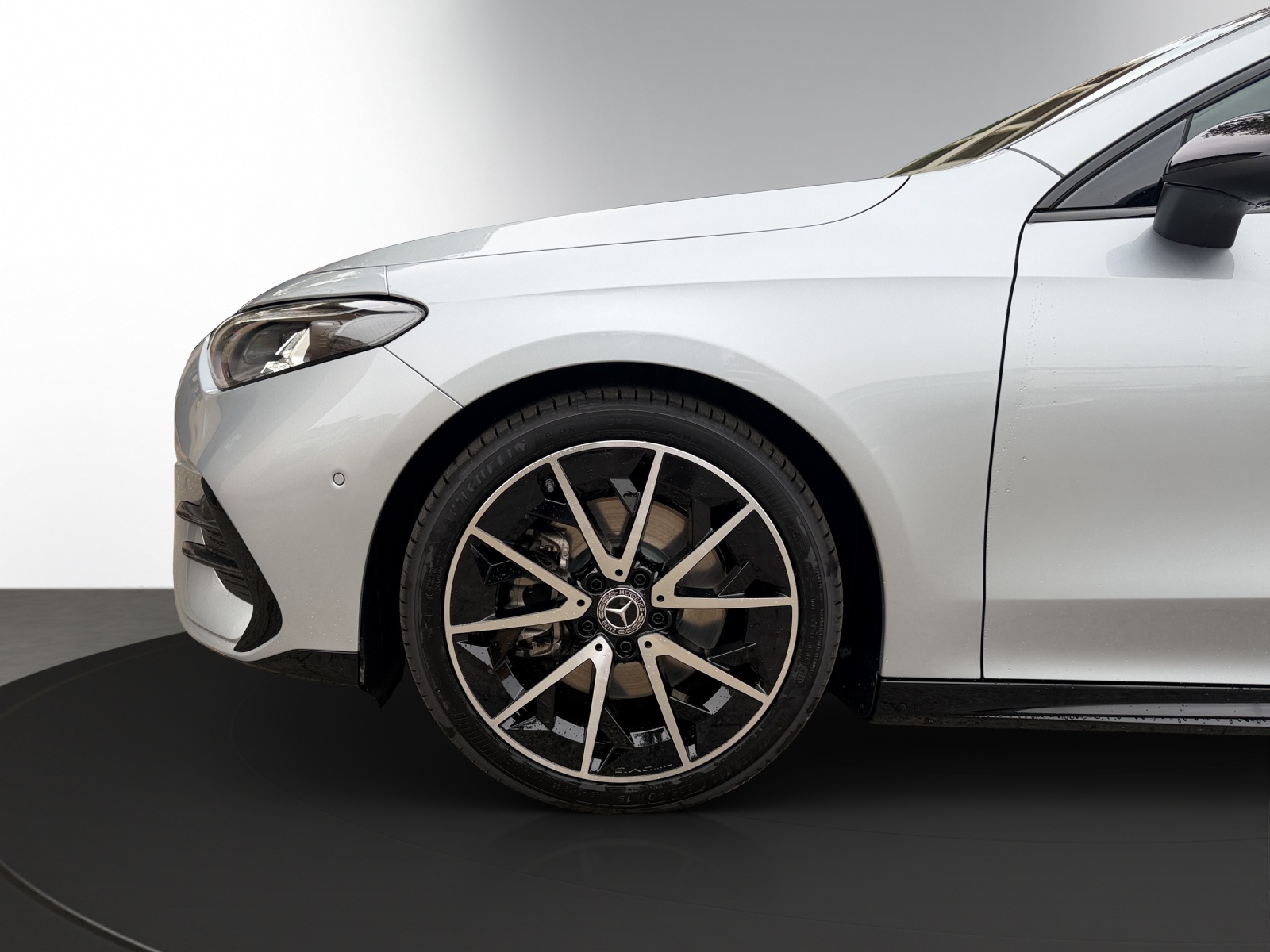 MERCEDES-BENZ CLA Shooting Brake 200 4Matic 8G-DCT-image-6