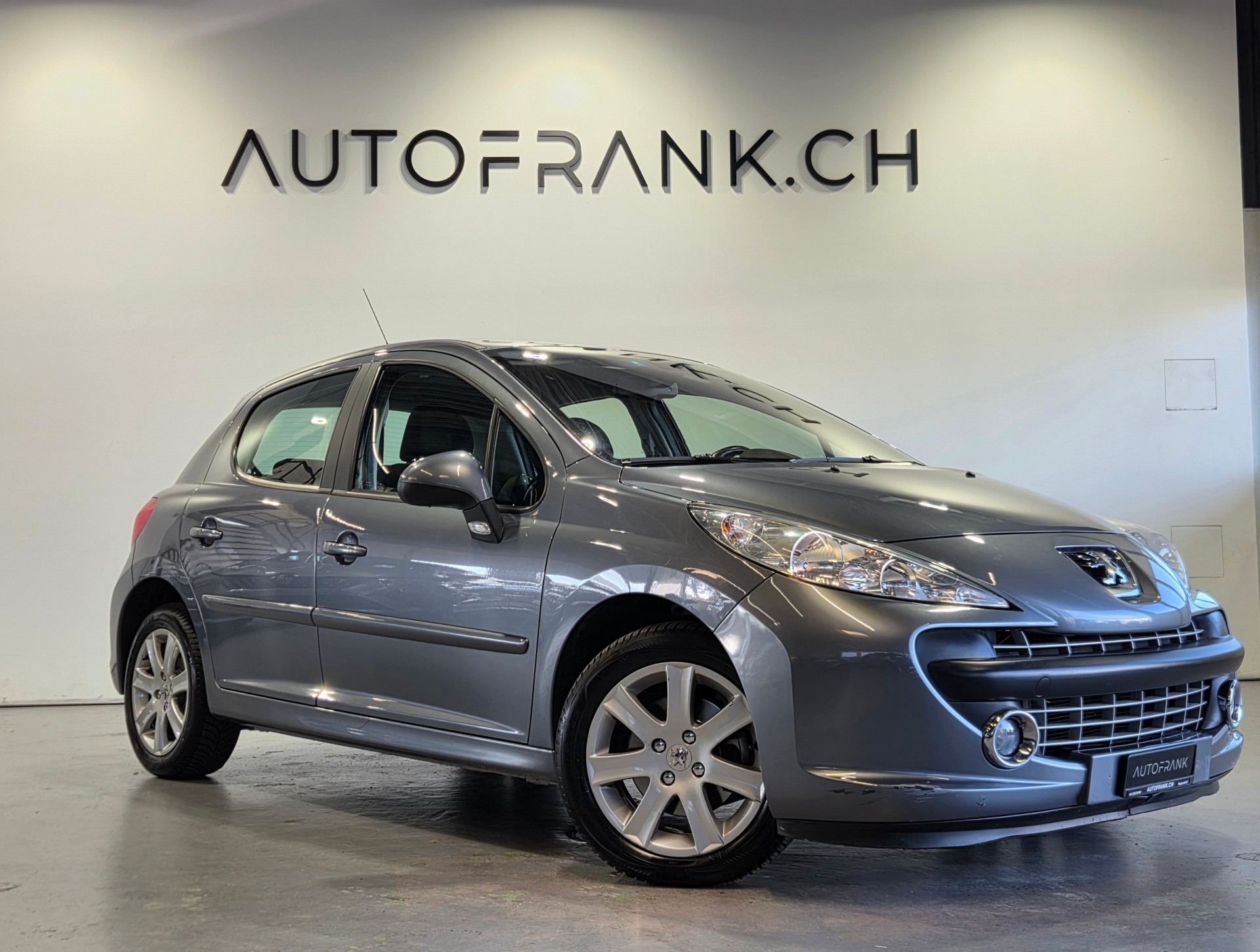 PEUGEOT 207 1.6 16V Sport Automatic-image-0