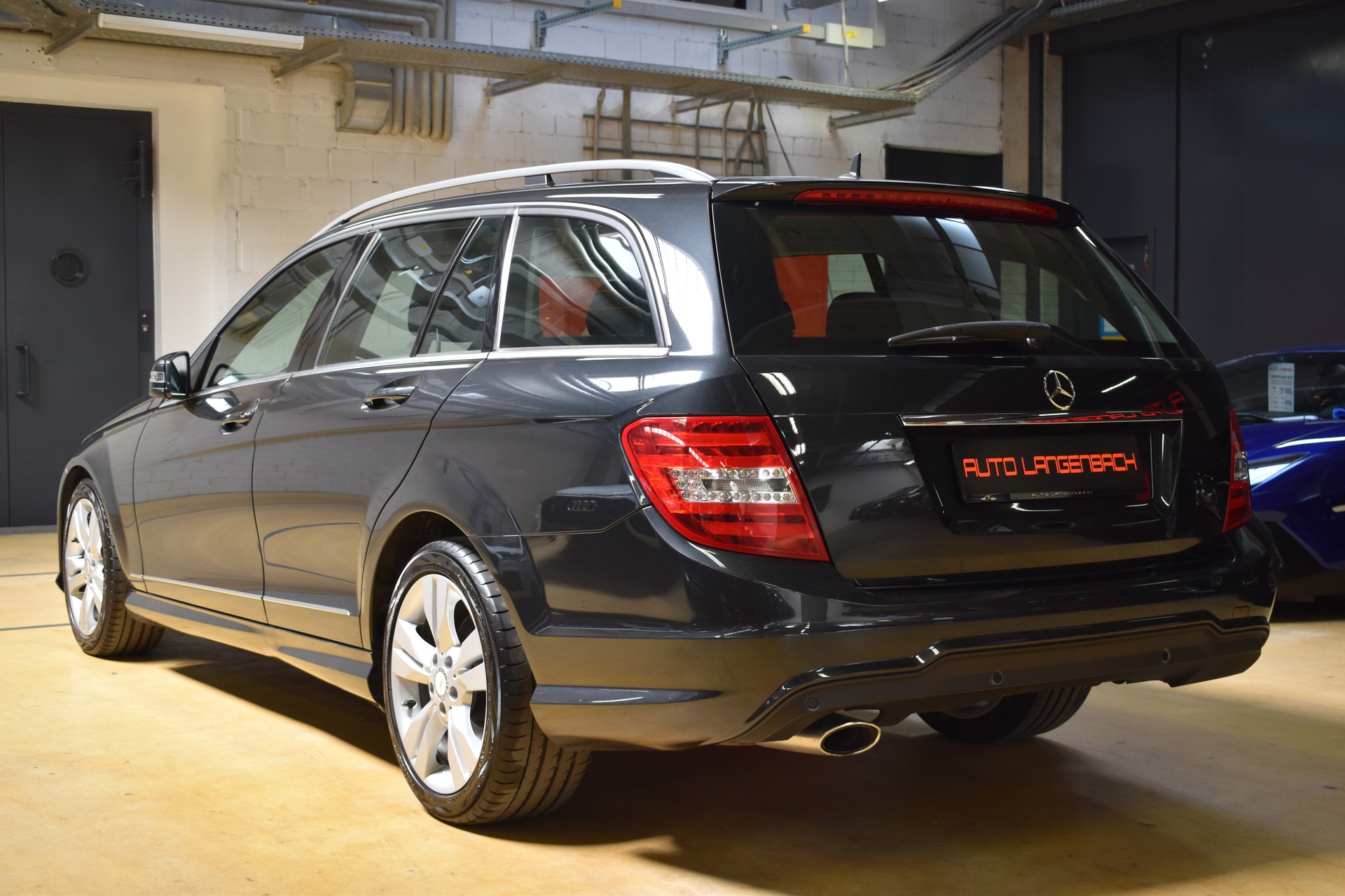 MERCEDES-BENZ C 220 CDI Avantgarde 4Matic 7G-Tronic - FaceLift Model-image-2