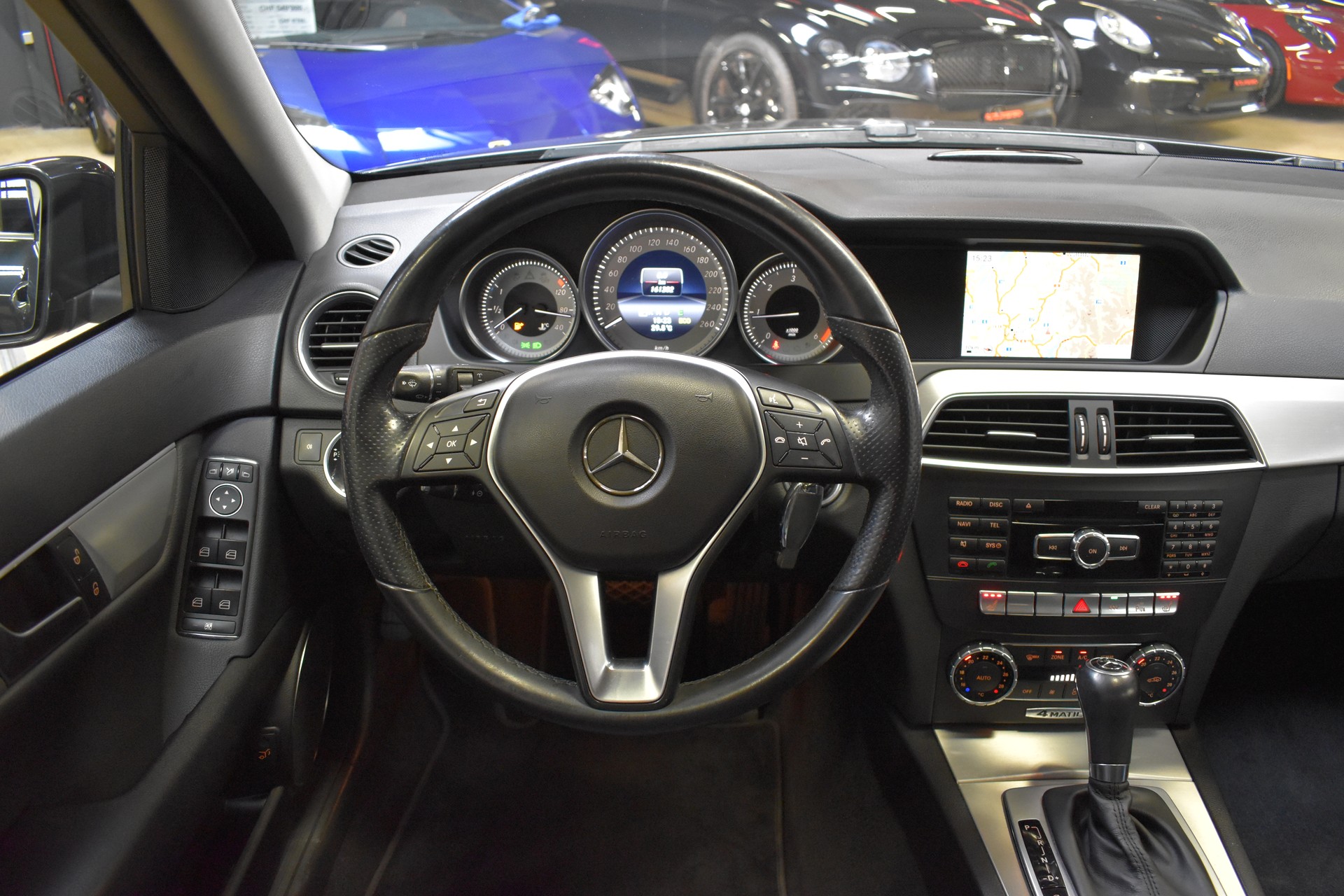 MERCEDES-BENZ C 220 CDI Avantgarde 4Matic 7G-Tronic - FaceLift Model-image-16