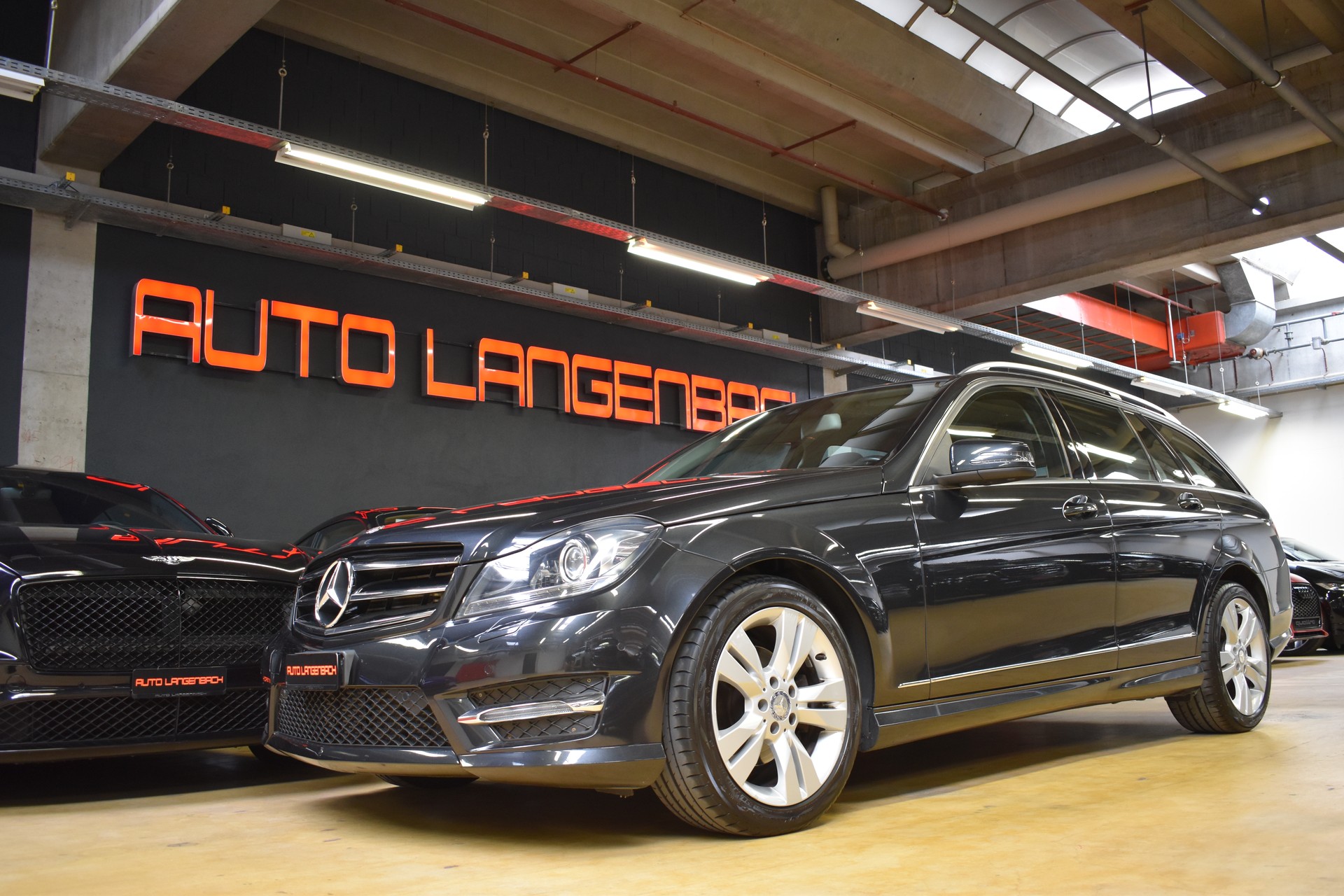 MERCEDES-BENZ C 220 CDI Avantgarde 4Matic 7G-Tronic - FaceLift Model-image-10