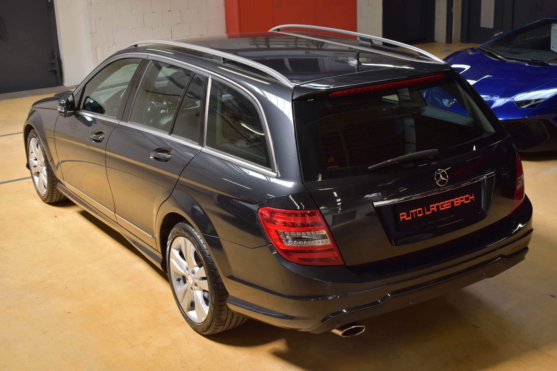 MERCEDES-BENZ C 220 CDI Avantgarde 4Matic 7G-Tronic - FaceLift Model-image-3