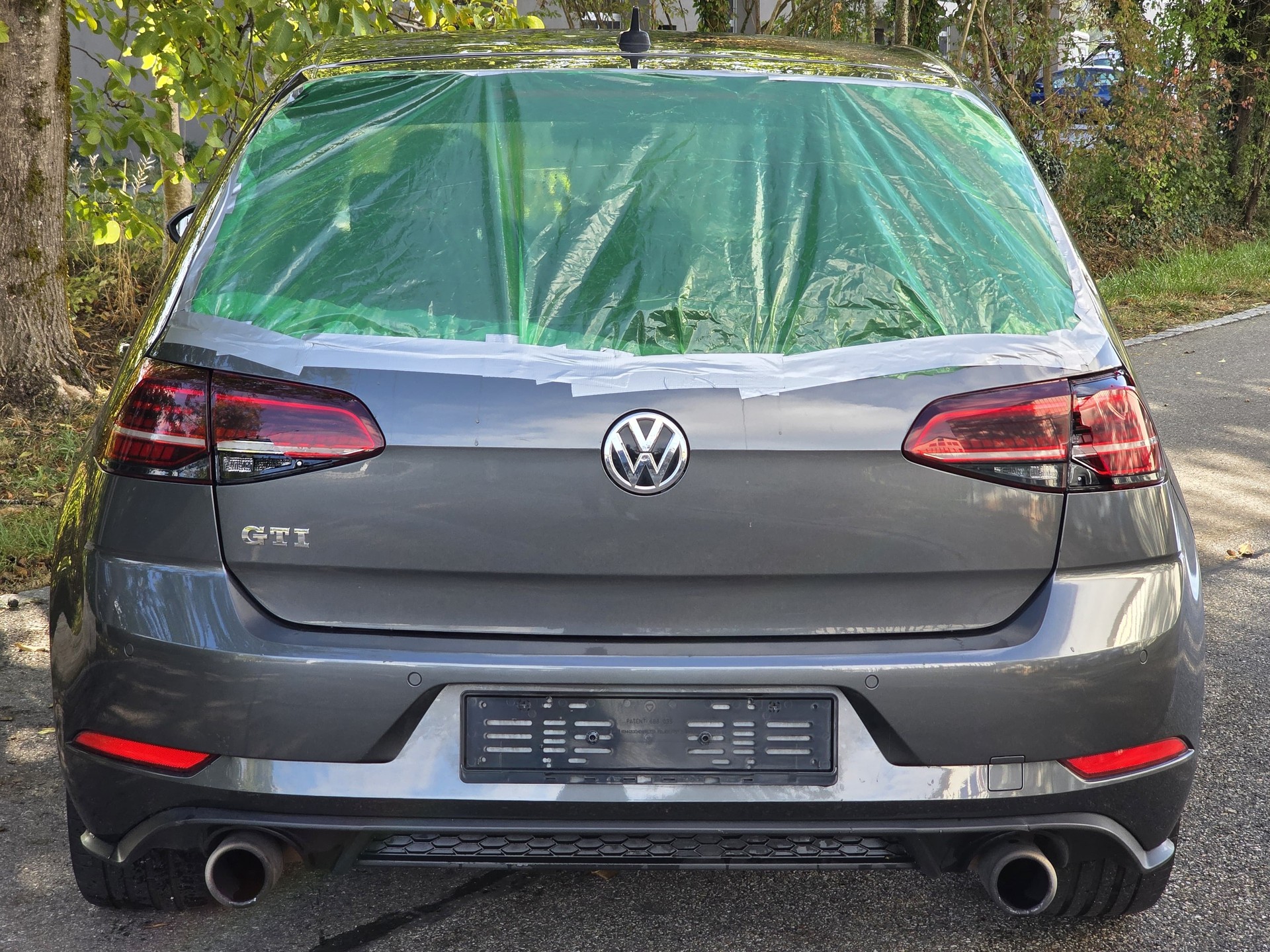VW Golf 2.0 TSI GTI-image-4