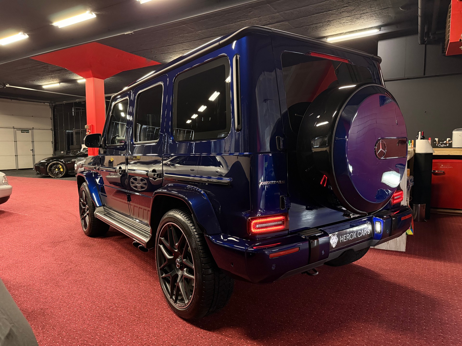 MERCEDES-BENZ G 63 AMG Speedshift Plus G-Tronic / ** DESIGNO Manufactur ** / Frisch ab MFK, Service + Neue Pneu!-image-4