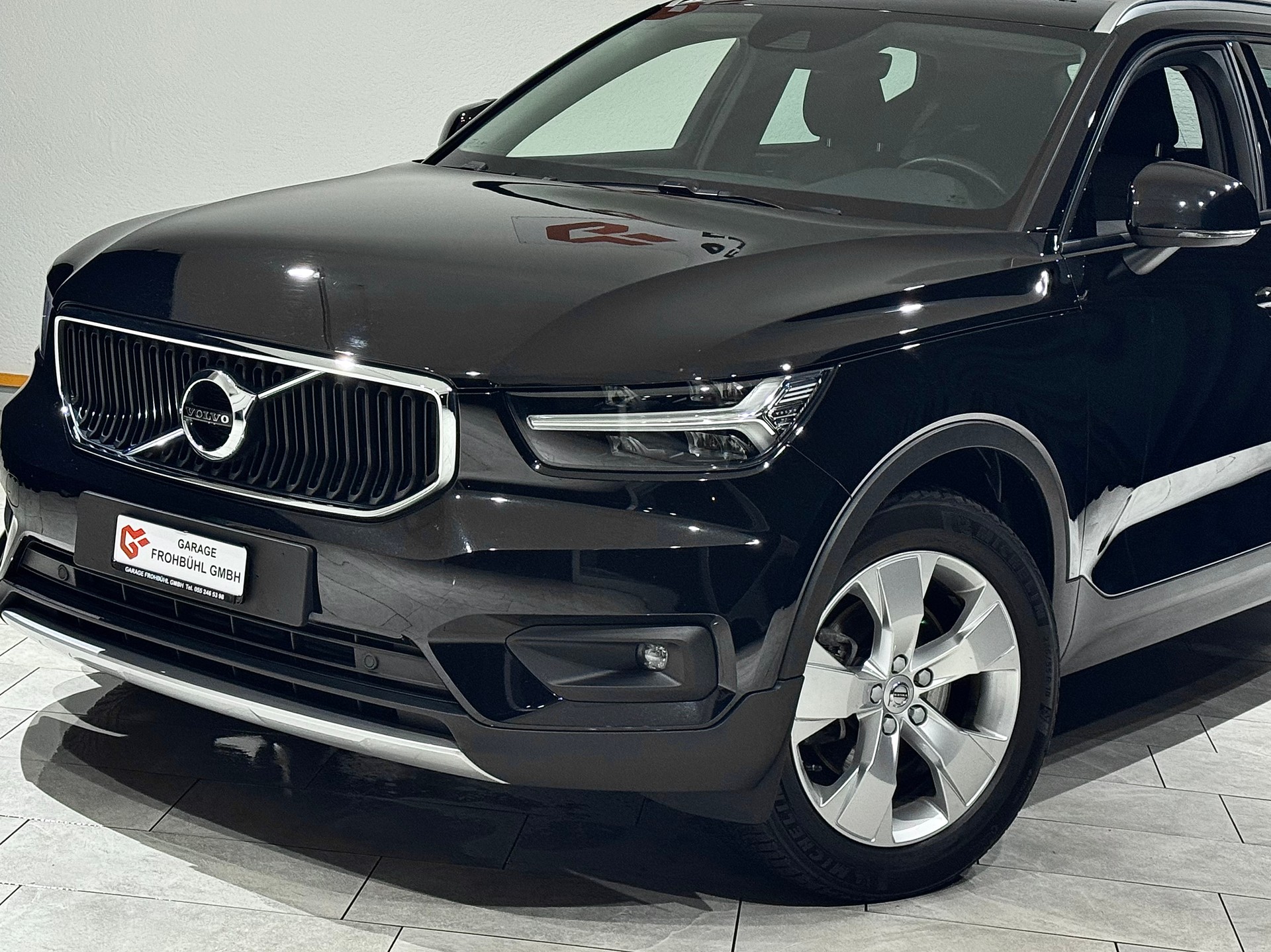 VOLVO XC40 B4 Benzin Mild Hybrid AWD Momentum Geartronic | 1.Hand | AHK |-image-10