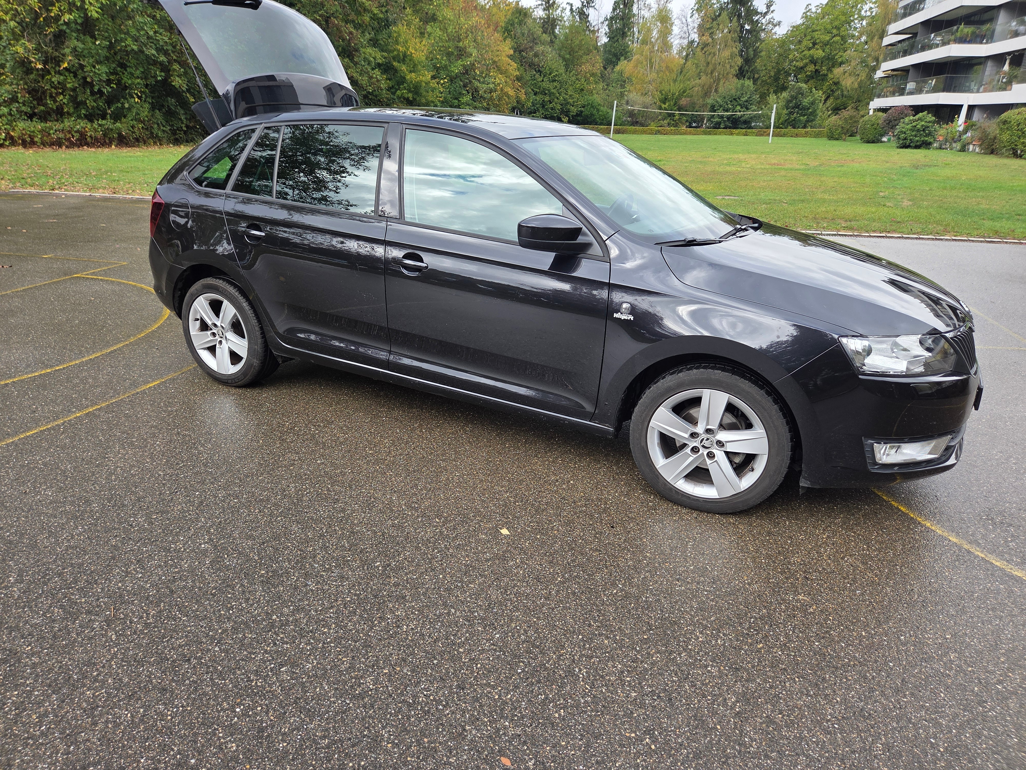 Car photo