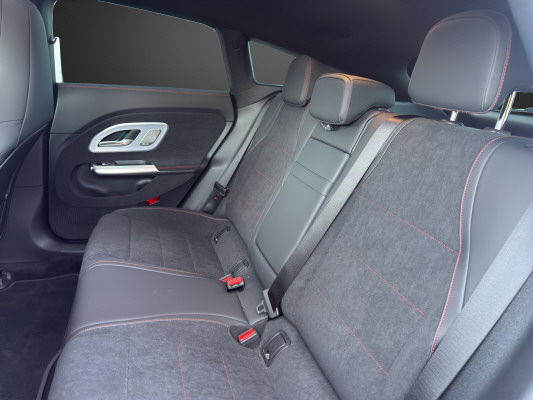MERCEDES-BENZ CLA SB 350 4M 85 kWh EQ-image-9