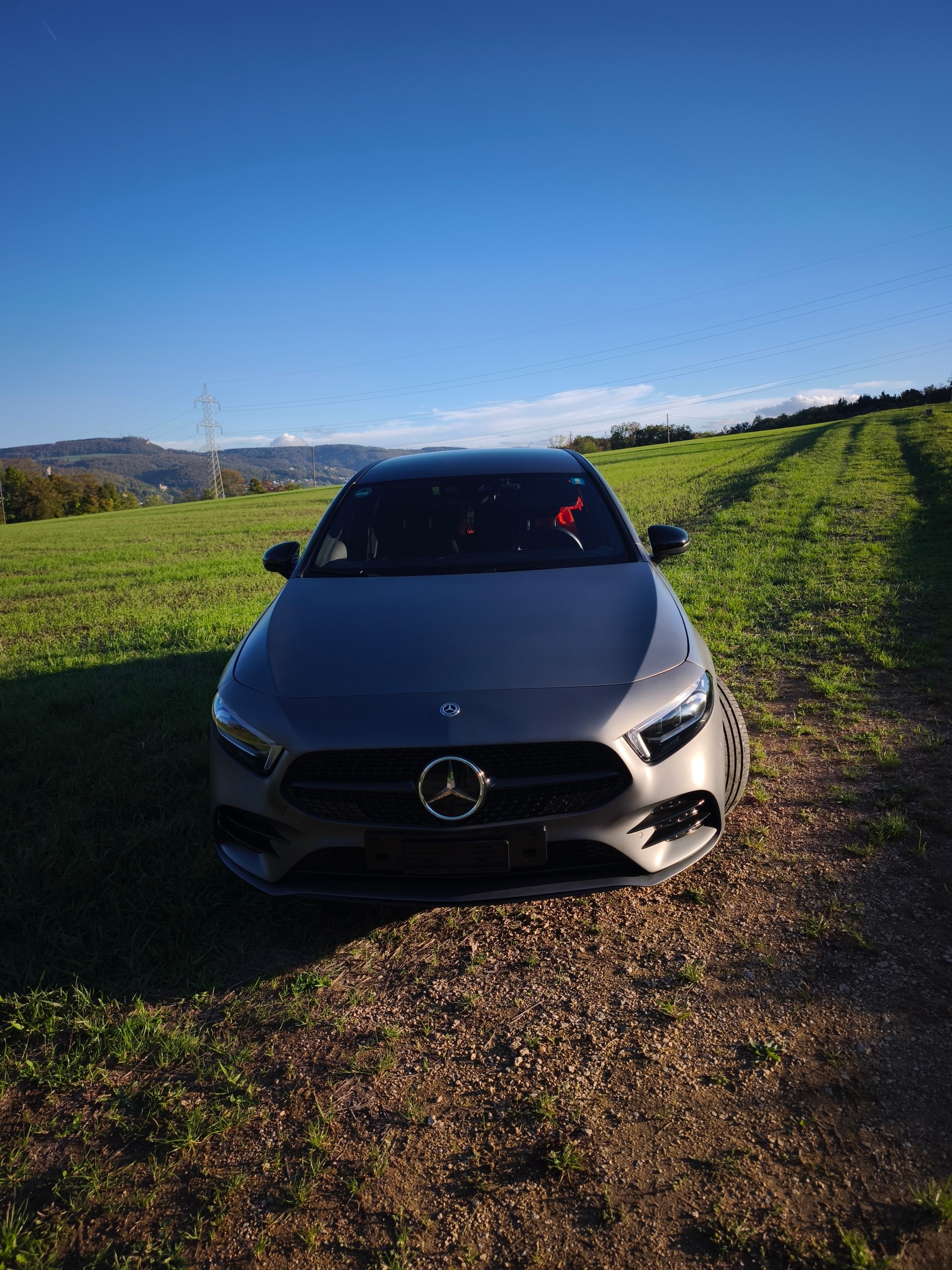 MERCEDES-BENZ A 200 AMG Line-image-2