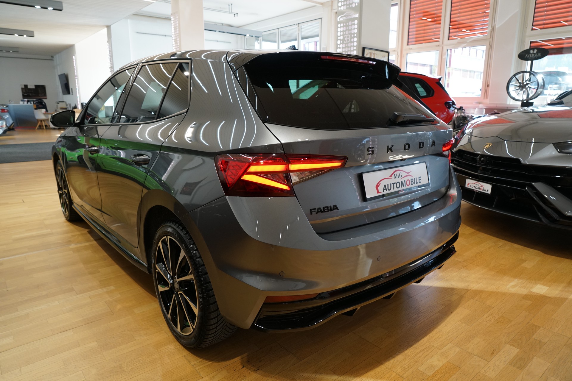 SKODA Fabia 1.0 TSI Monte Carlo DSG-image-4