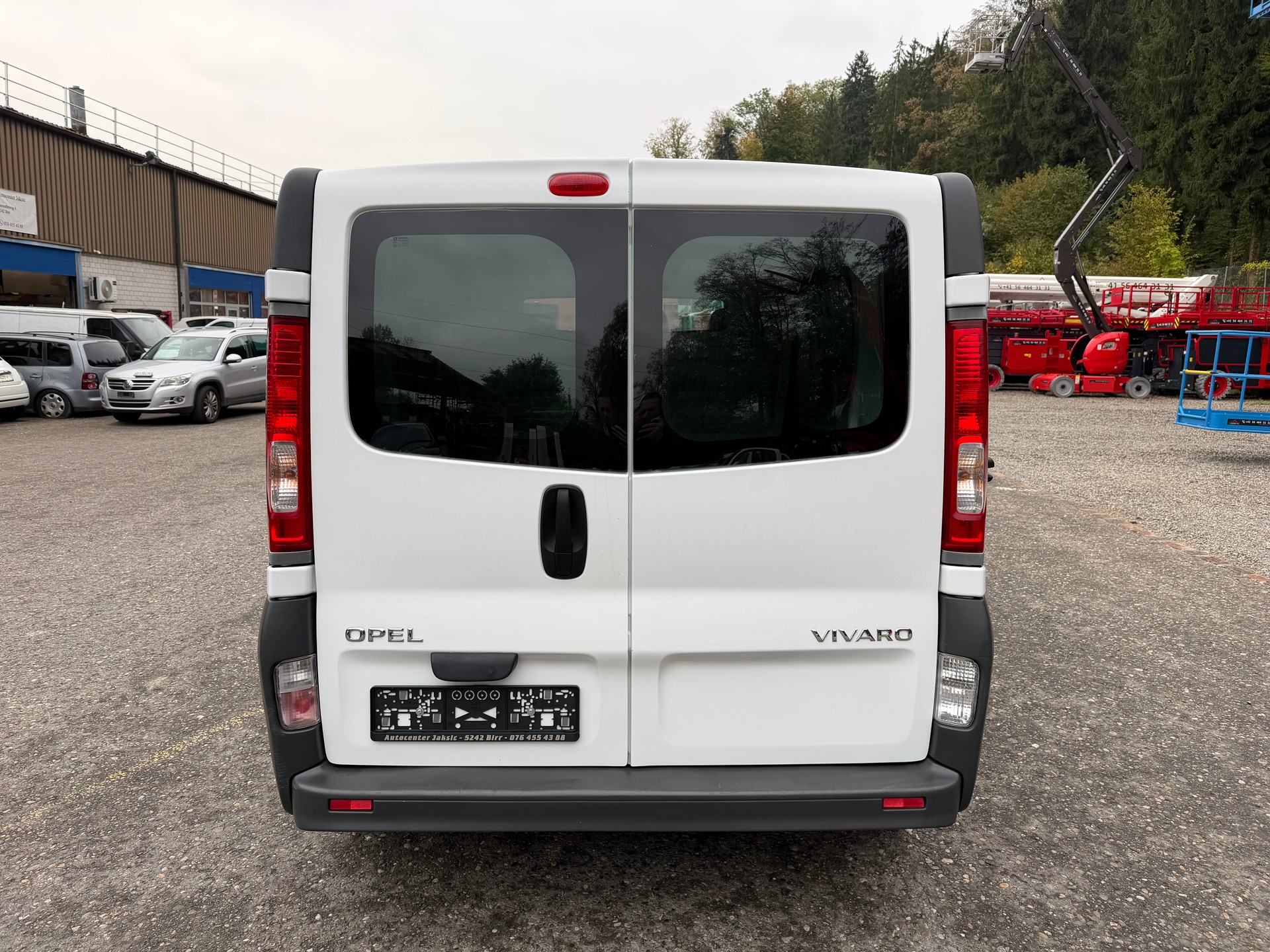 OPEL Vivaro 2.0 CDTI 2.7t L1H1-image-4