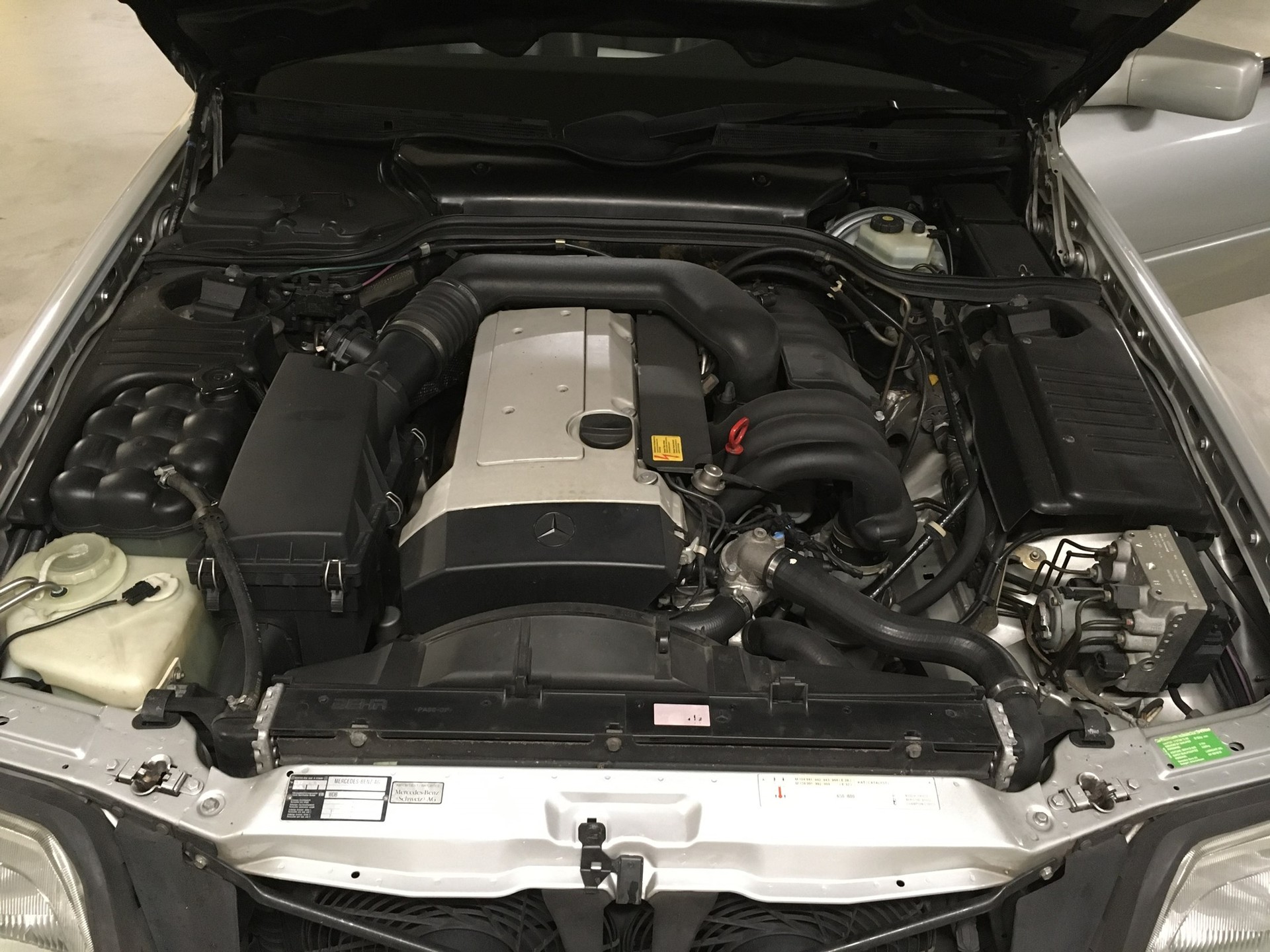 MERCEDES-BENZ SL 280-image-15