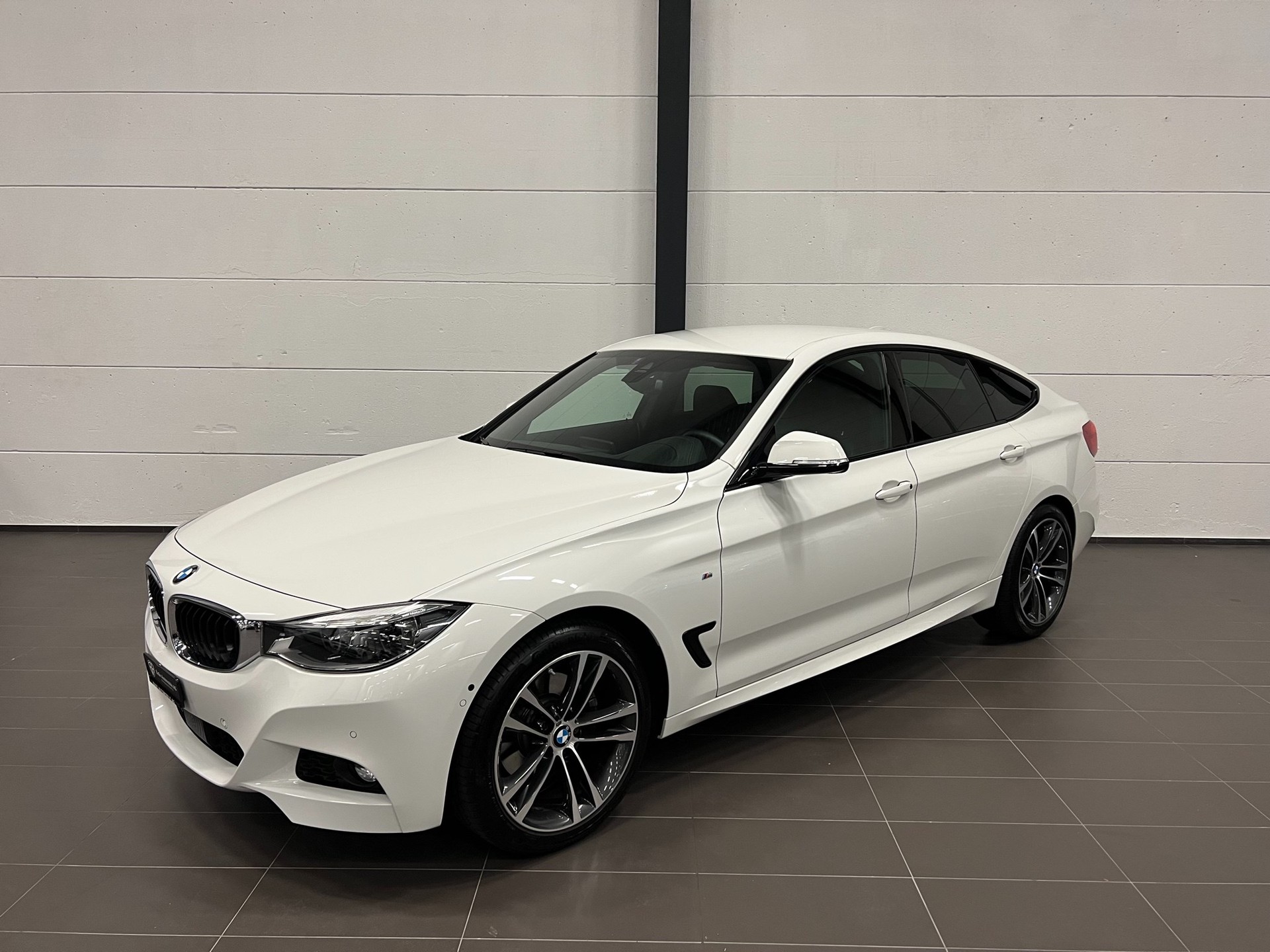 BMW 330d GT xDrive M Sport Steptronic