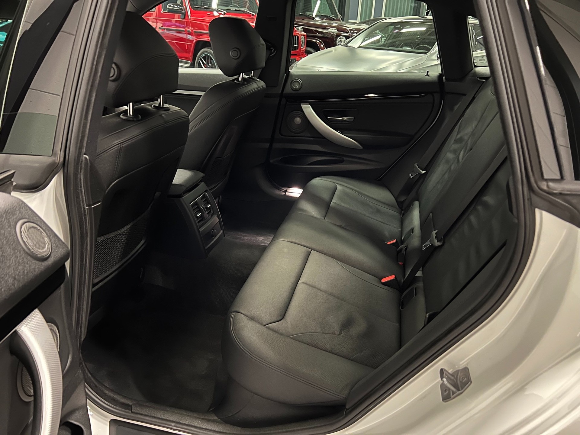 BMW 330d GT xDrive M Sport Steptronic-image-22
