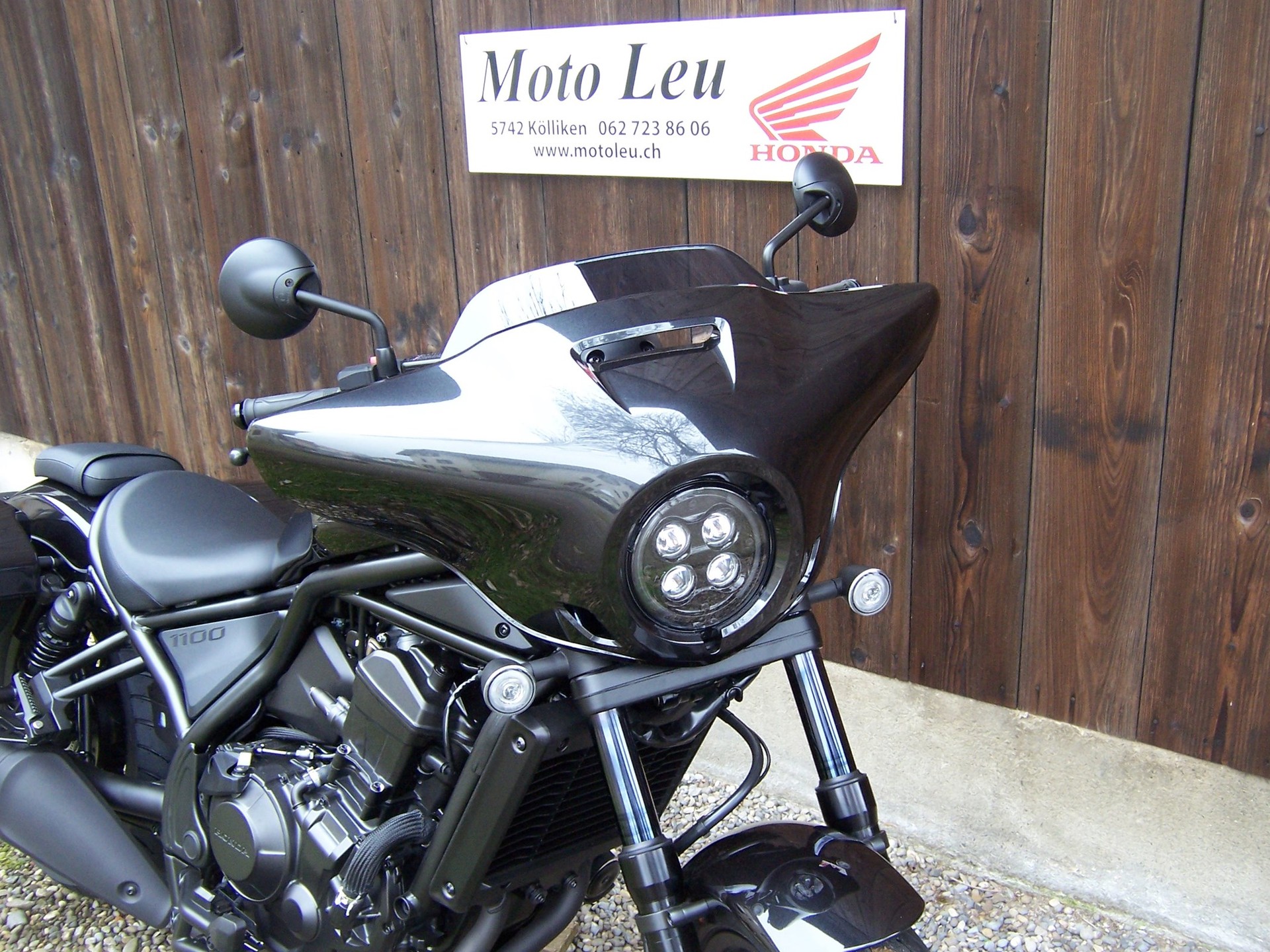 HONDA CMX 1100 Rebel Touring-showroom-element-1