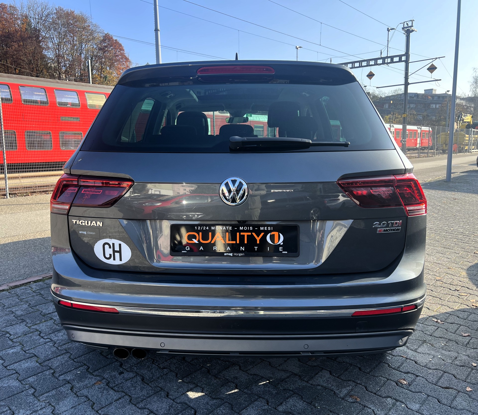 VW Tiguan 2.0 TDI SCR Highline 4Motion DSG-image-3