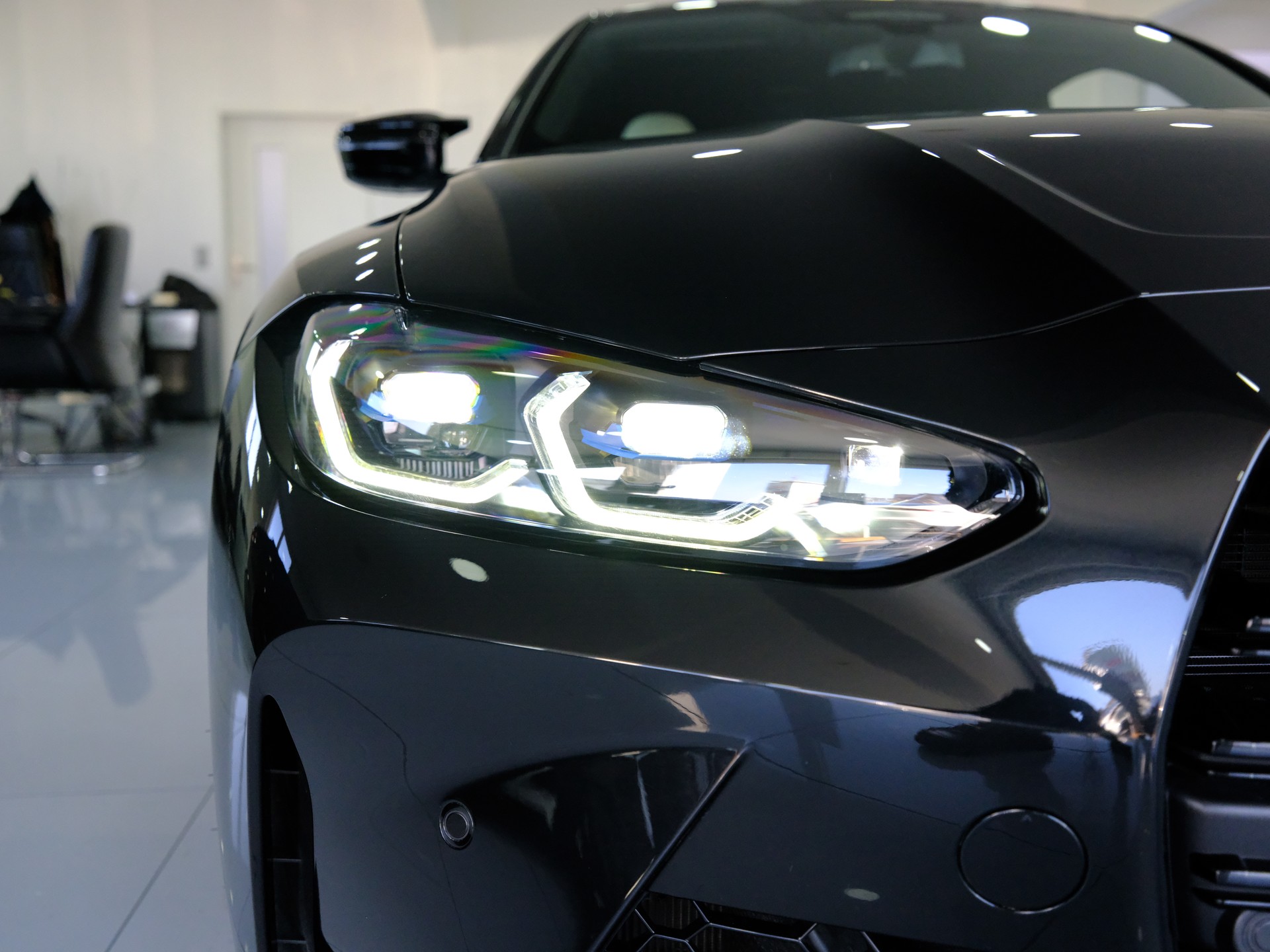 BMW M4 Coupé Competition M xDrive-image-10