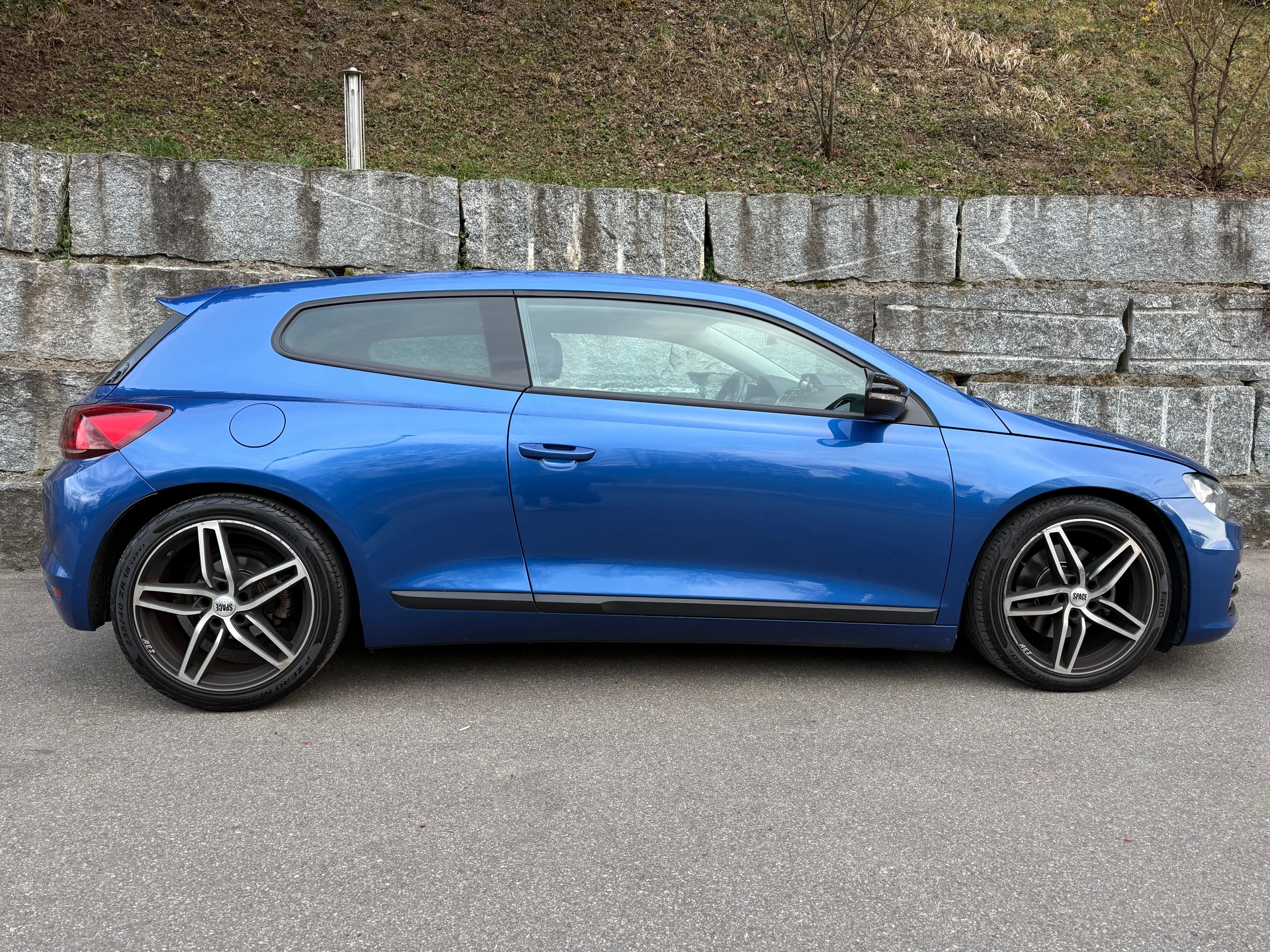 VW Scirocco 2.0 TSI BMT-image-7