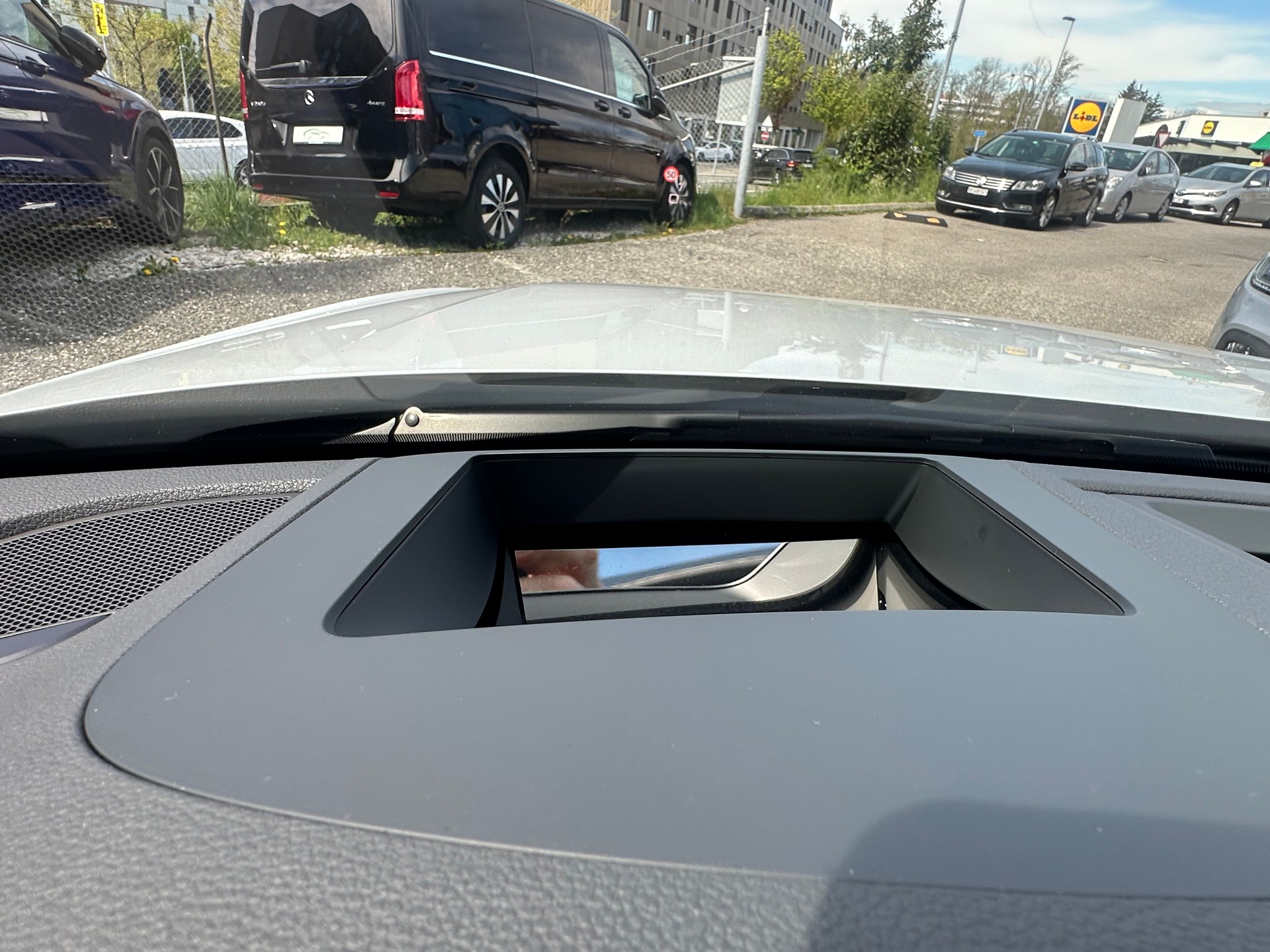 AUDI RS4 Avant quattro tiptronic-image-24