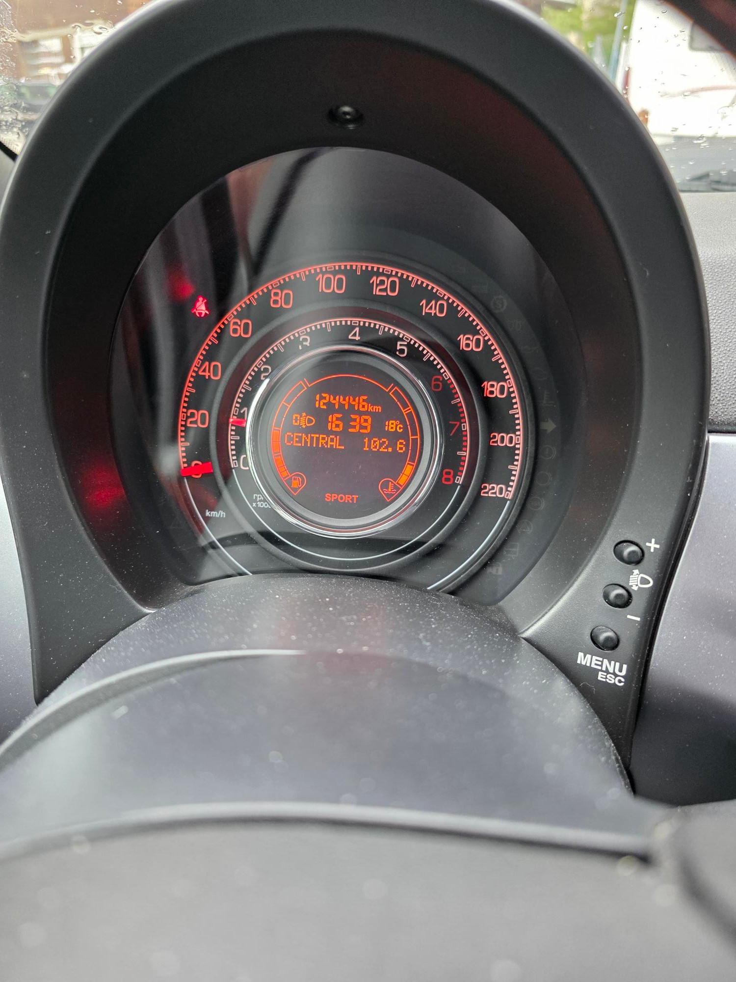 FIAT 500 1.4 16V S-image-8